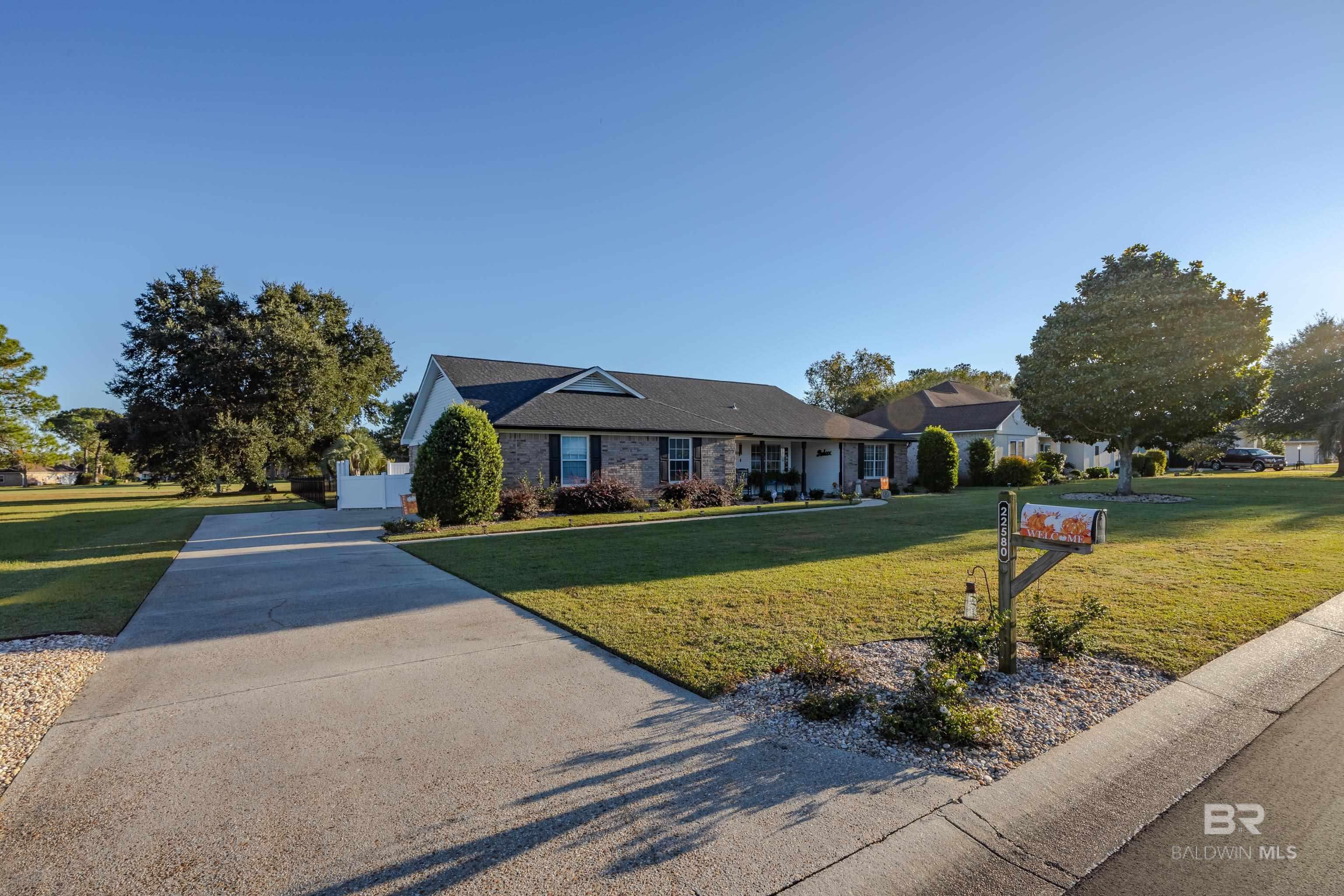 Homes for sale in Foley, AL | 22580 Wedgewood Dr, Foley, AL 36535 | MLS# 387594