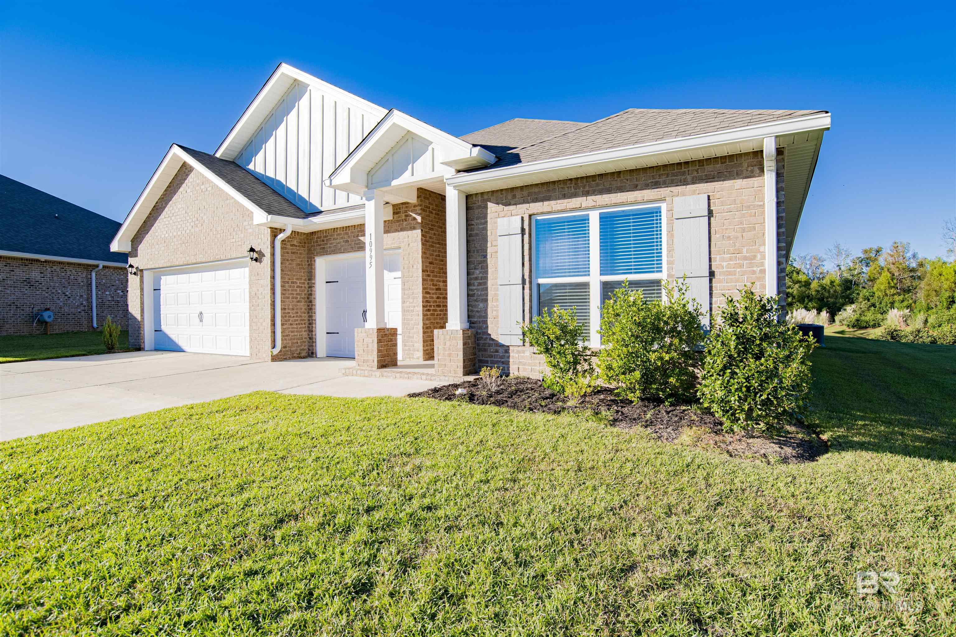 Homes for sale in Daphne, AL | 10995 Winning Colors Trail, Daphne, AL 36526 | MLS# 387600