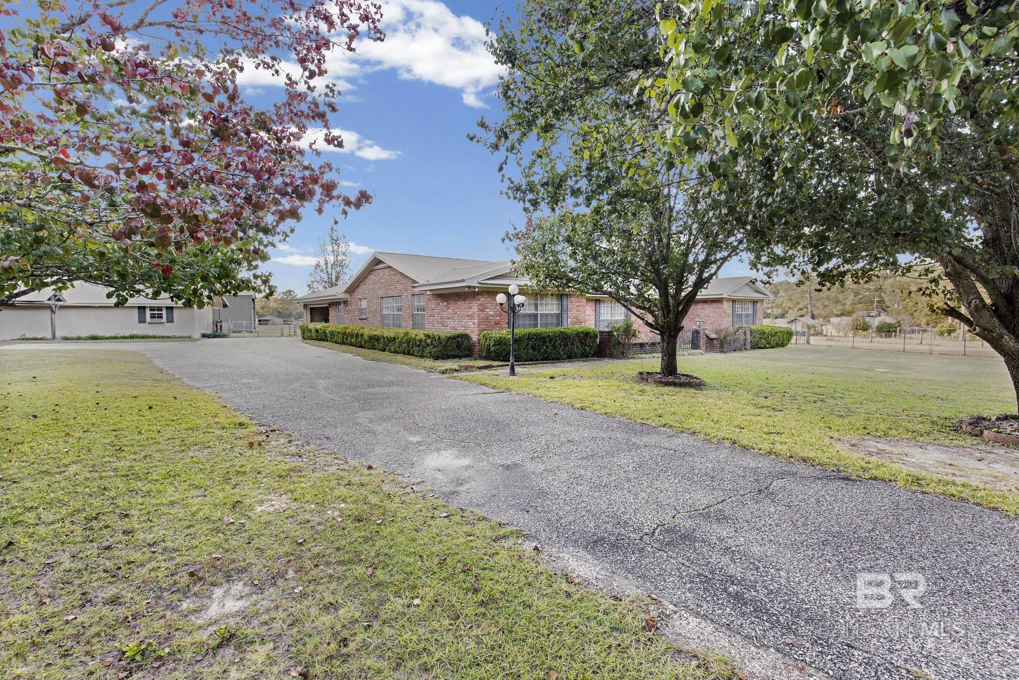 Homes for sale in Bay Minette, AL | 48055 Old Stockton Road, Bay Minette, AL 36507 | MLS# 387687