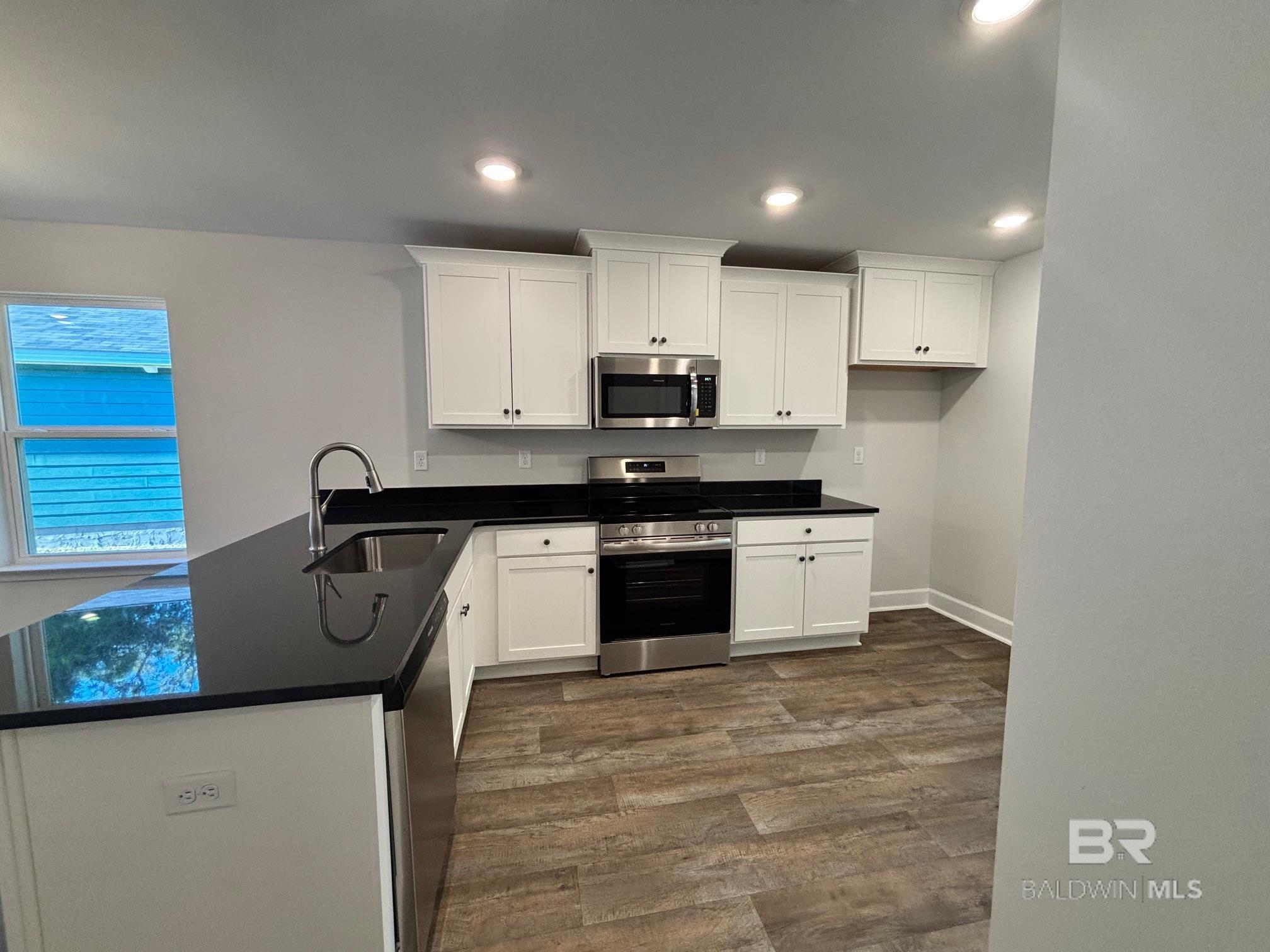 Homes for sale in Daphne, AL | 72 Summer Oaks Dr, Daphne, AL 36526 | MLS# 387769