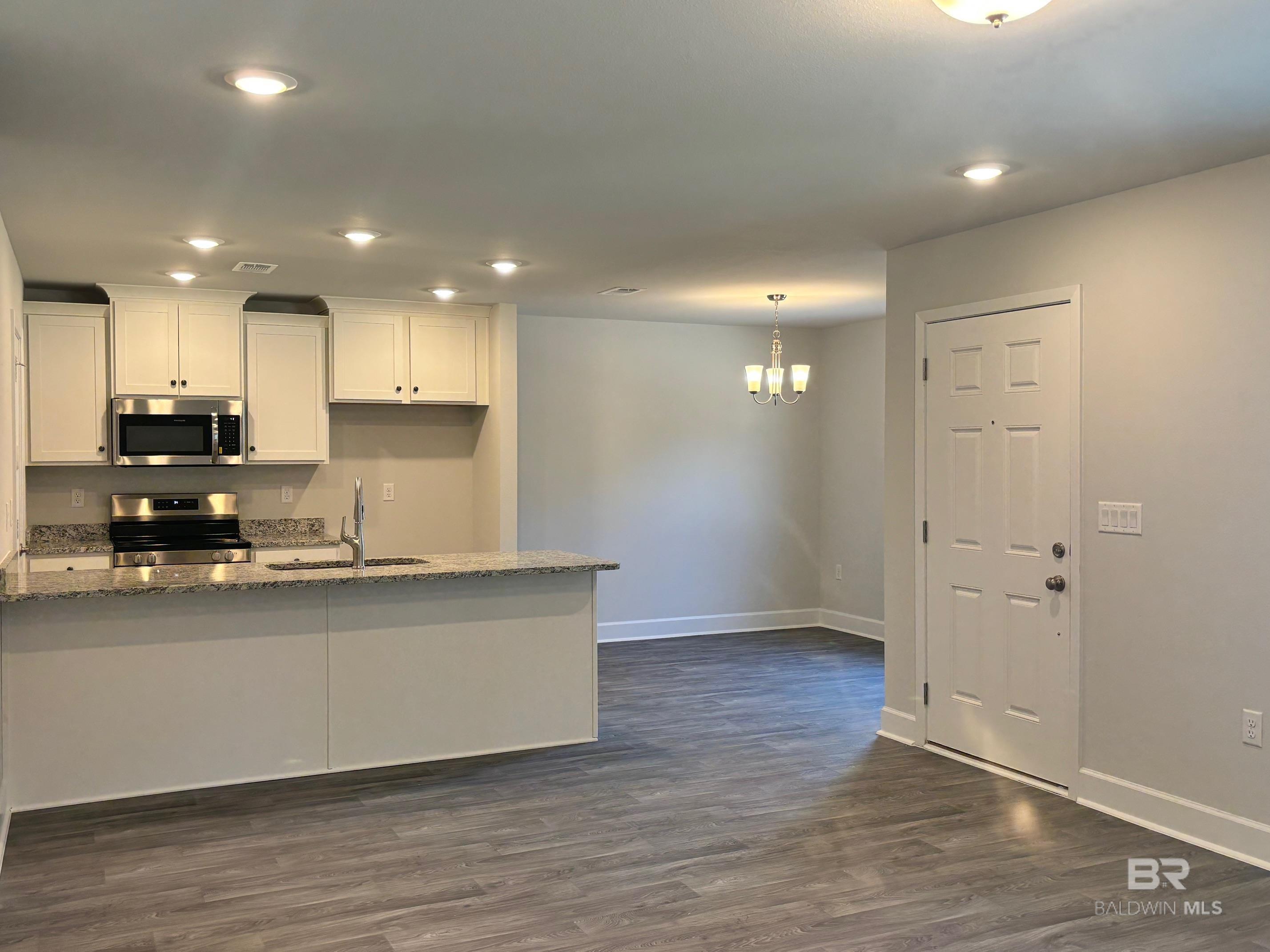 Homes for sale in Daphne, AL | 75 Summer Oaks Dr, Daphne, AL 36526 | MLS# 387772