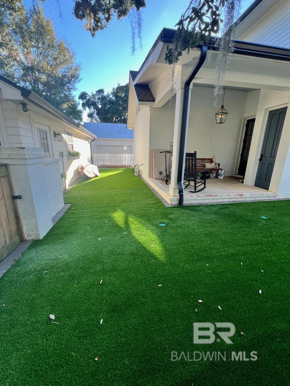 Homes for sale in Fairhope, AL | 401 S Mobile Street, Fairhope, AL 36532 | MLS# 387884