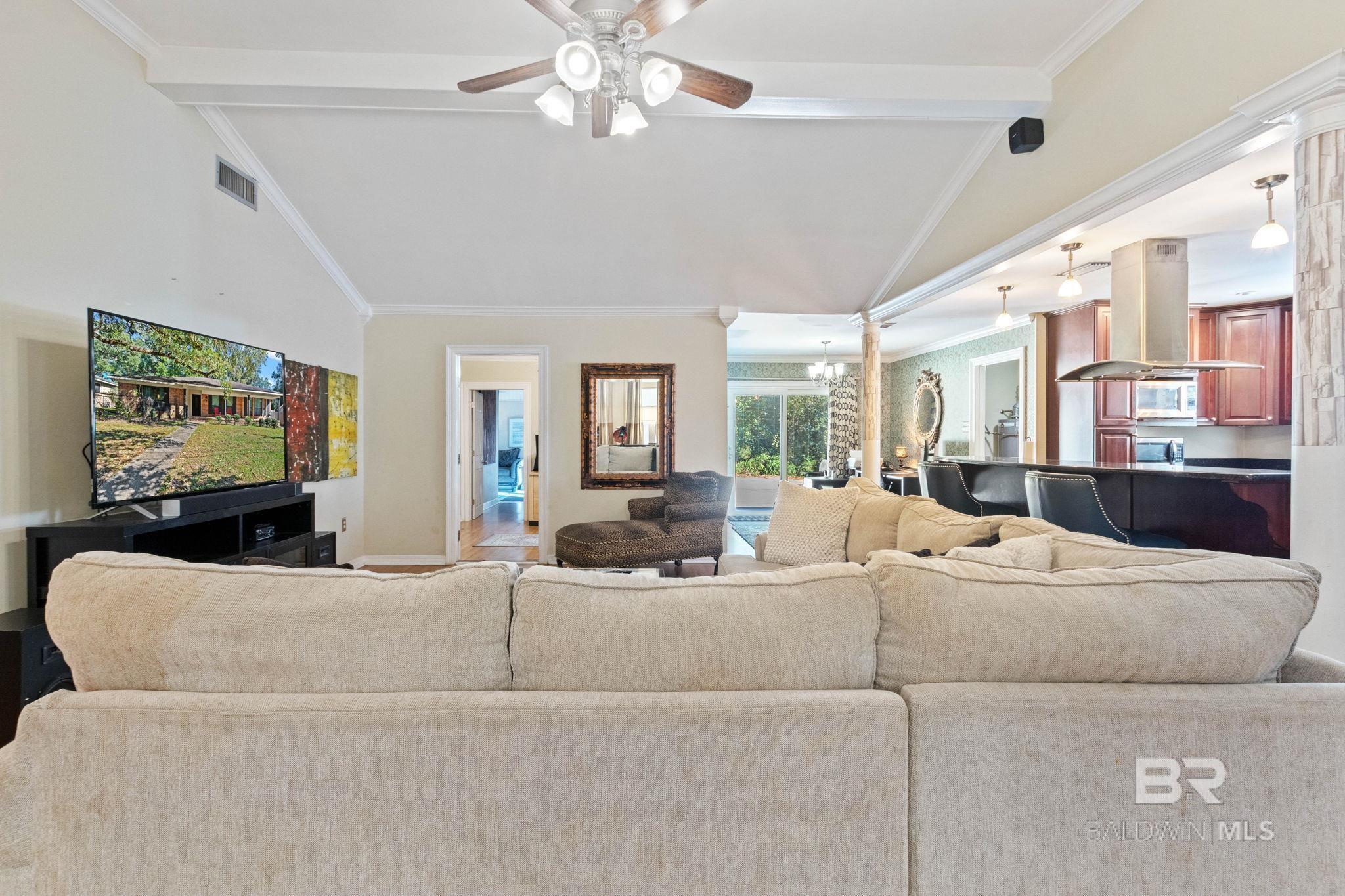 Homes for sale in Mobile, AL | 2705 E Woodcliff Dr, Mobile, AL 36693 | MLS# 387909