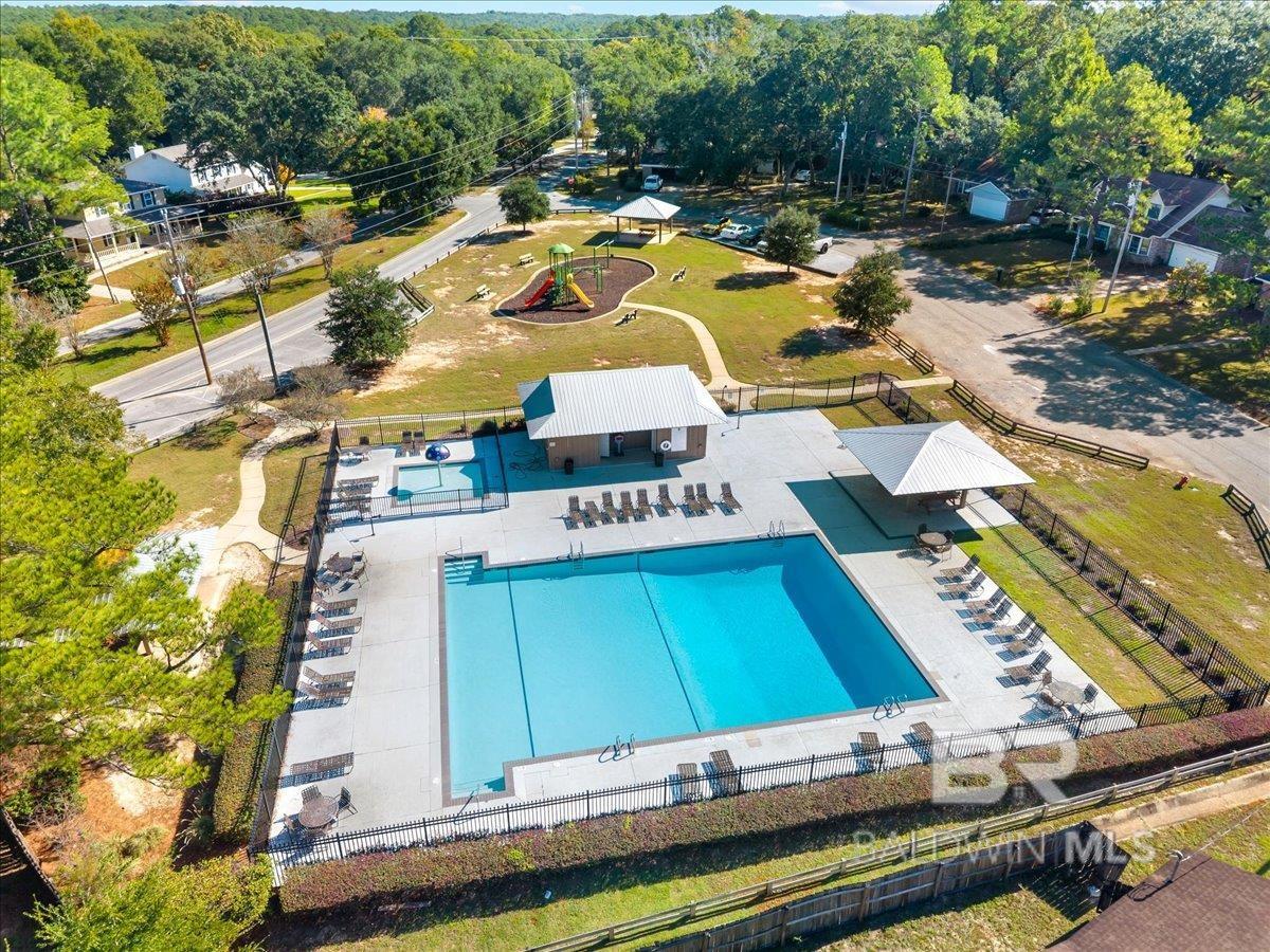 Homes for sale in Daphne, AL | 233 Rolling Hill Dr, Daphne, AL 36526 | MLS# 387932