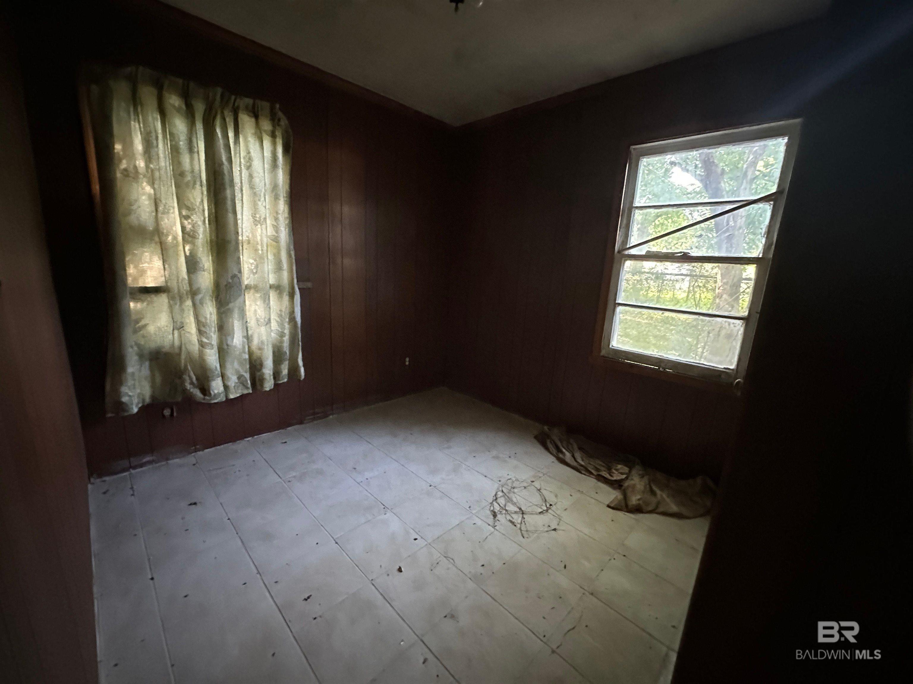 Homes for sale in Mobile, AL | 2007 Balthrop Street, Mobile, AL 36617 | MLS# 387939