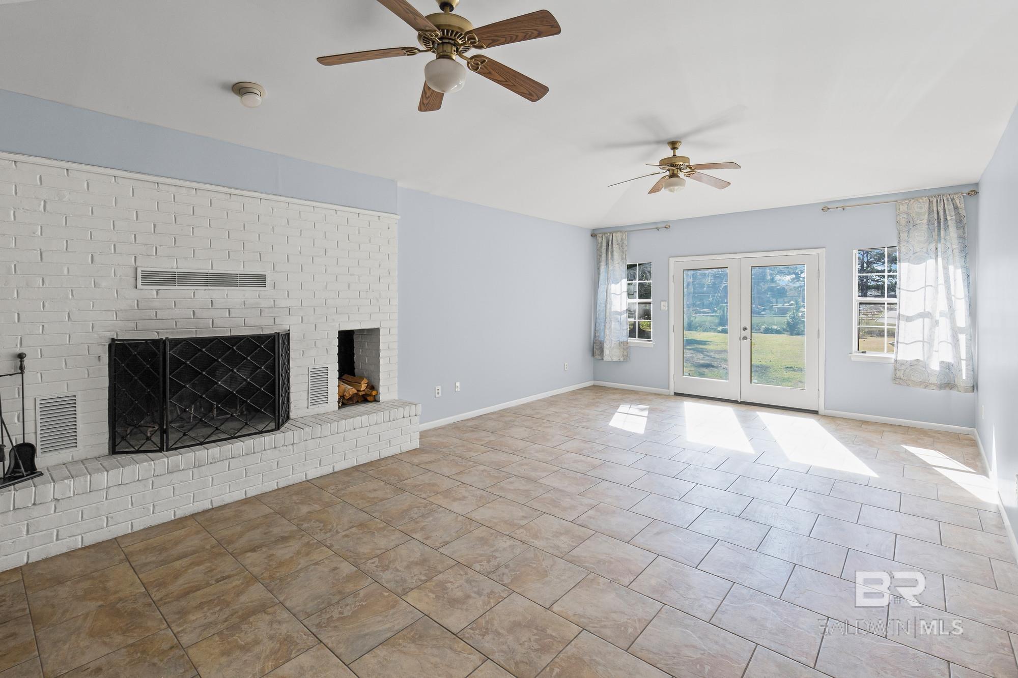 Homes for sale in Mobile, AL | 3913 Pembrocke Avenue, Mobile, AL 36608 | MLS# 387968