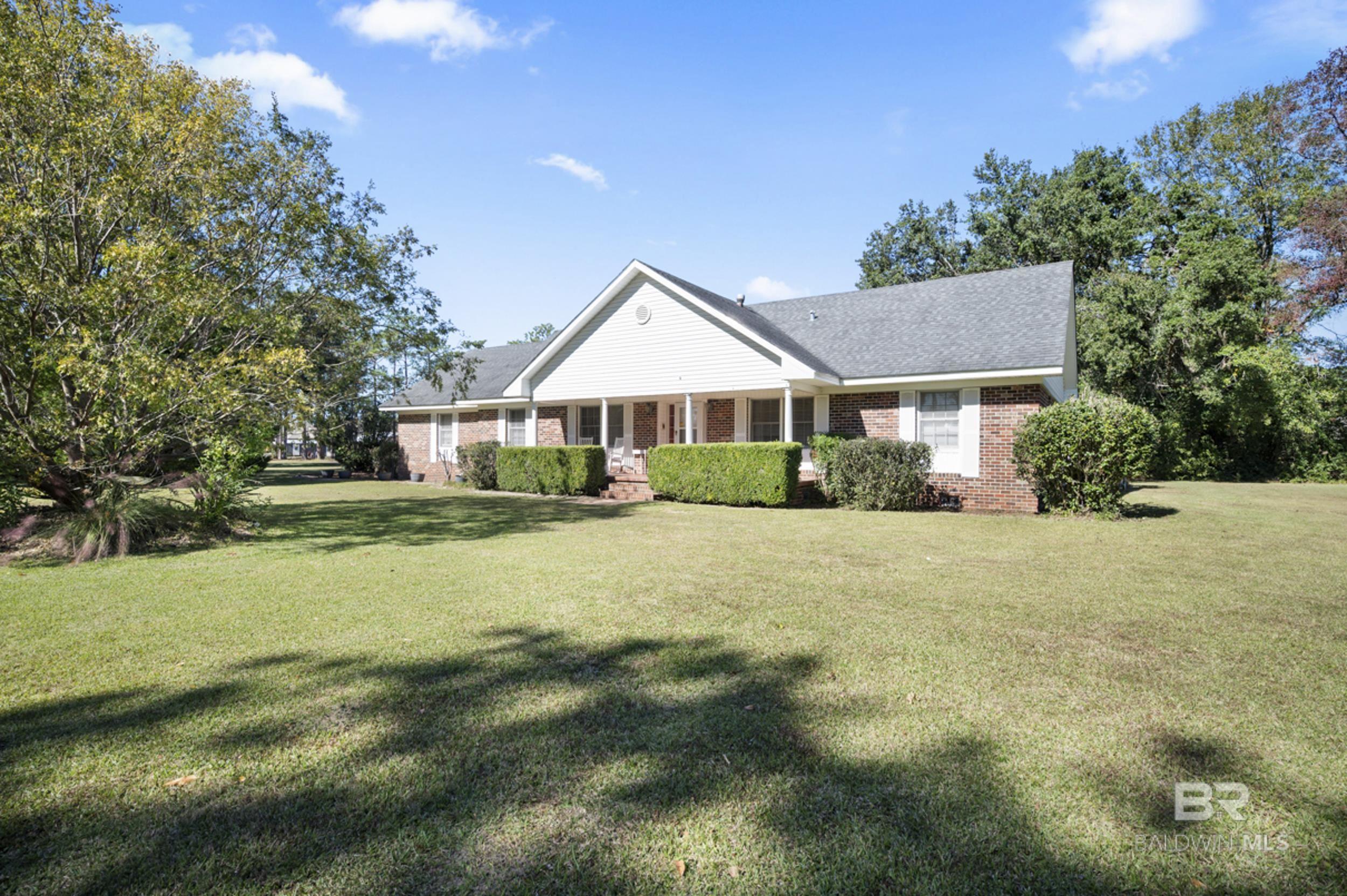 Homes for sale in Bay Minette, AL | 601 E 7Th Street, Bay Minette, AL 36507 | MLS# 388030