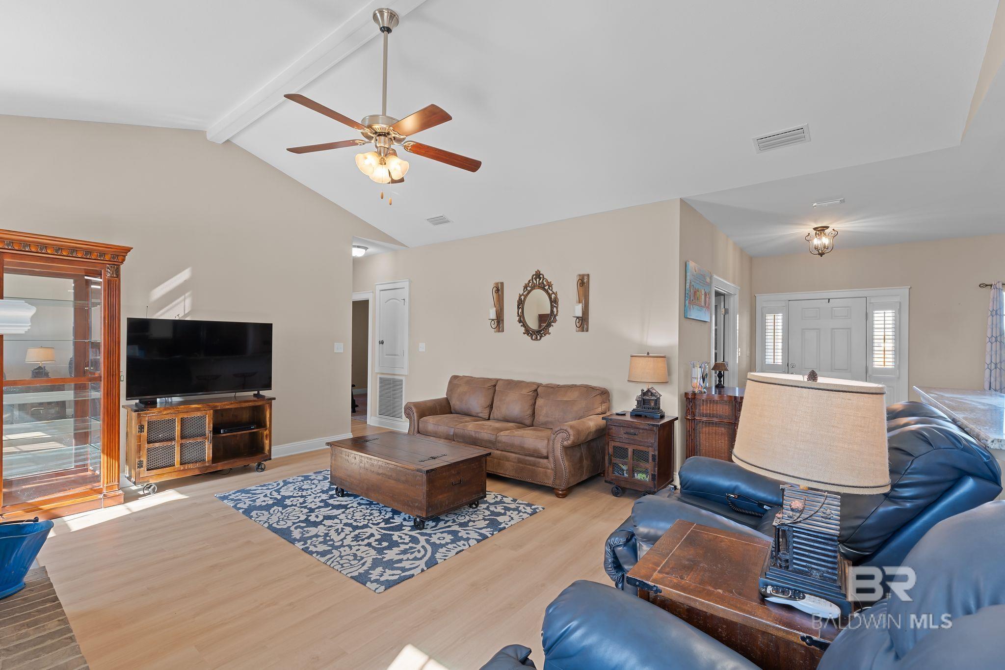 Homes for sale in Elberta, AL | 28980 Comstock Road, Elberta, AL 36530 | MLS# 388050