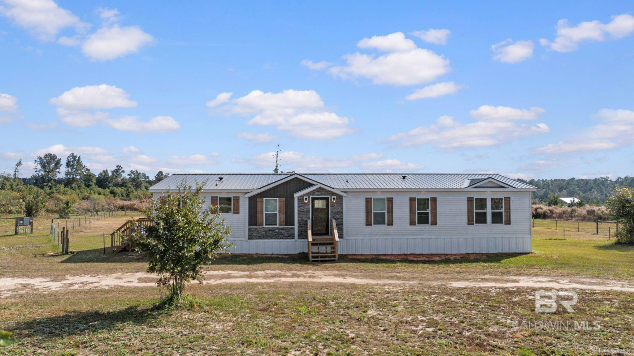 21990 Creekfront Drive