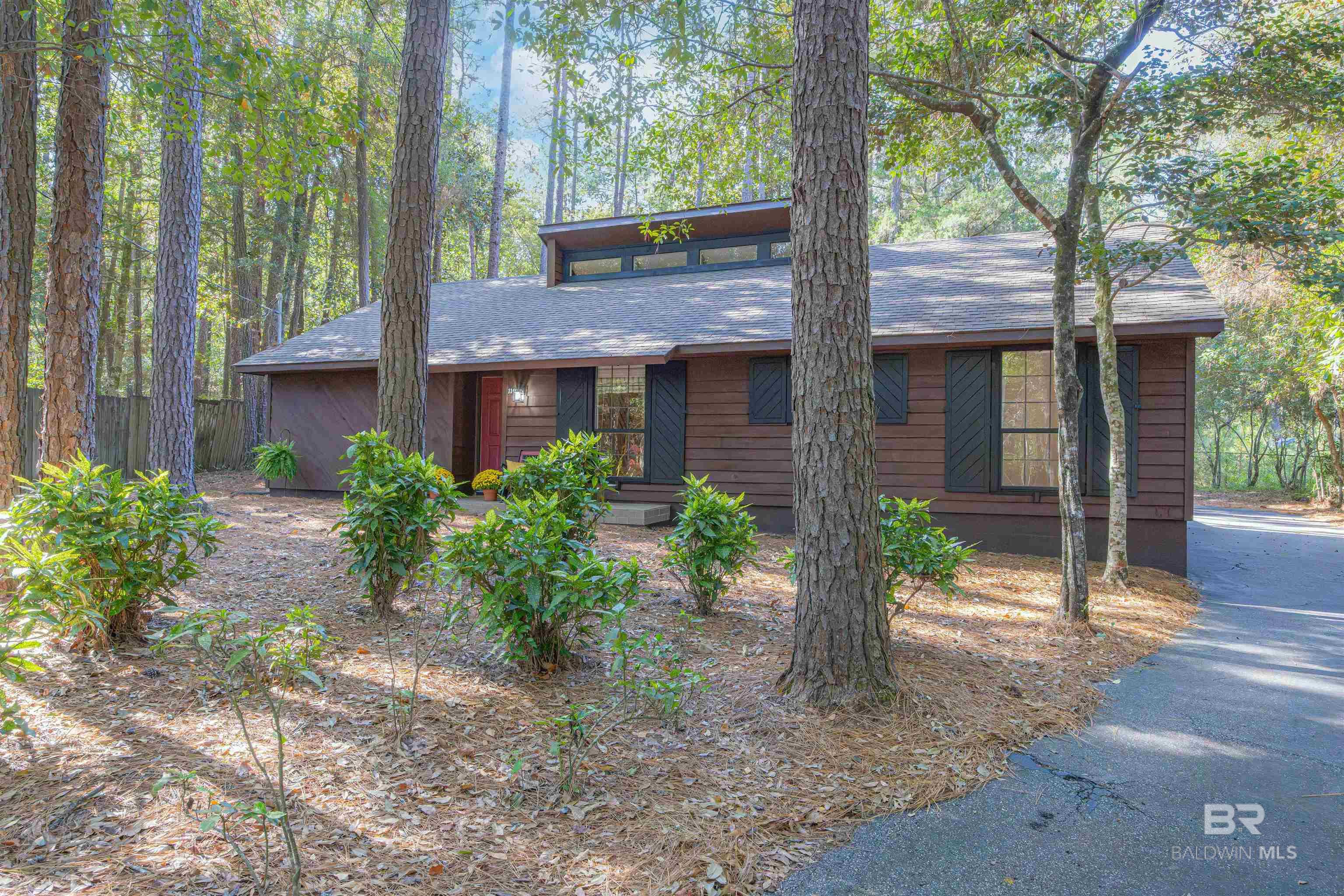 110 Chinquapin Circle