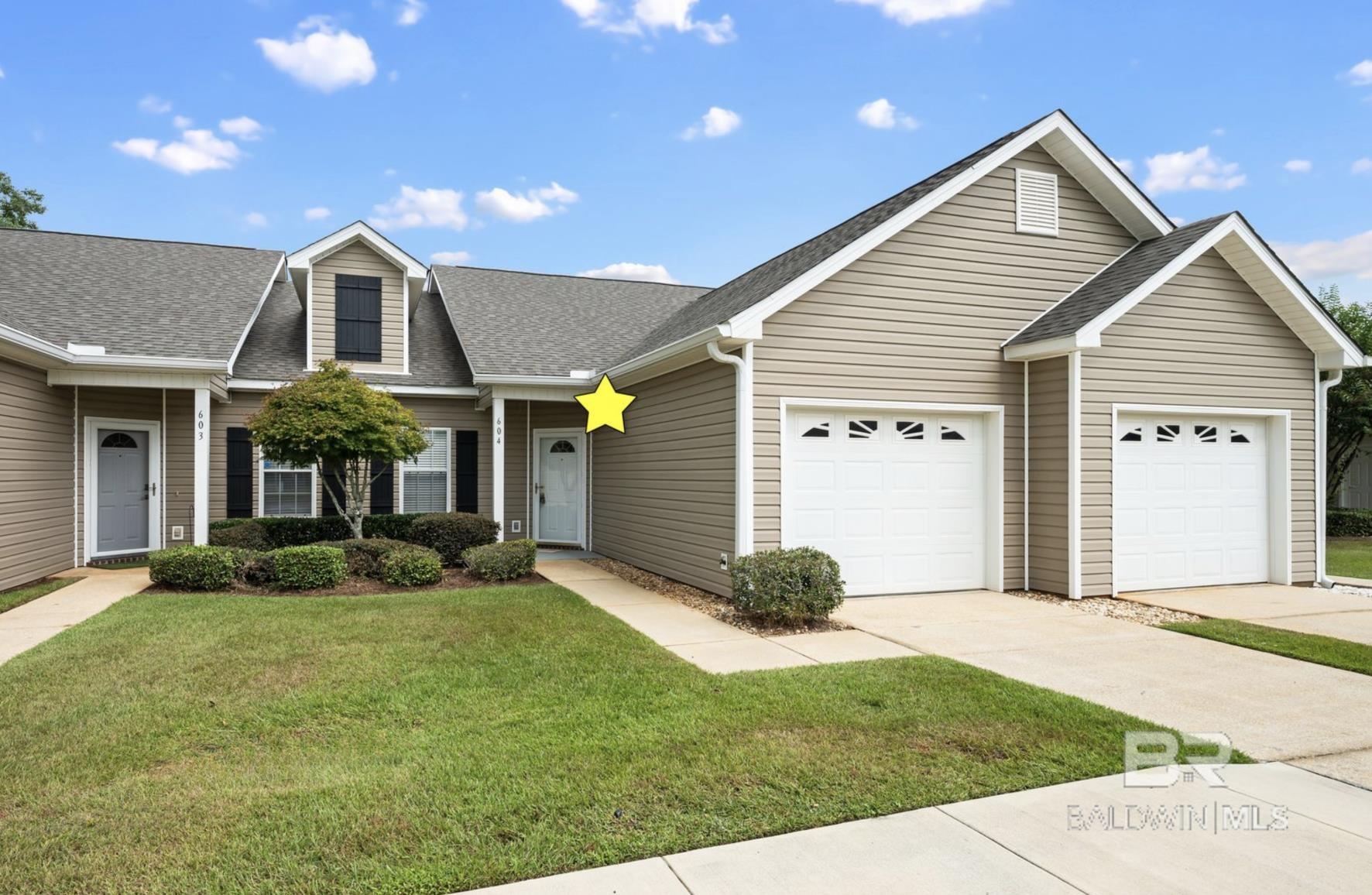 2651 S Juniper Street #604