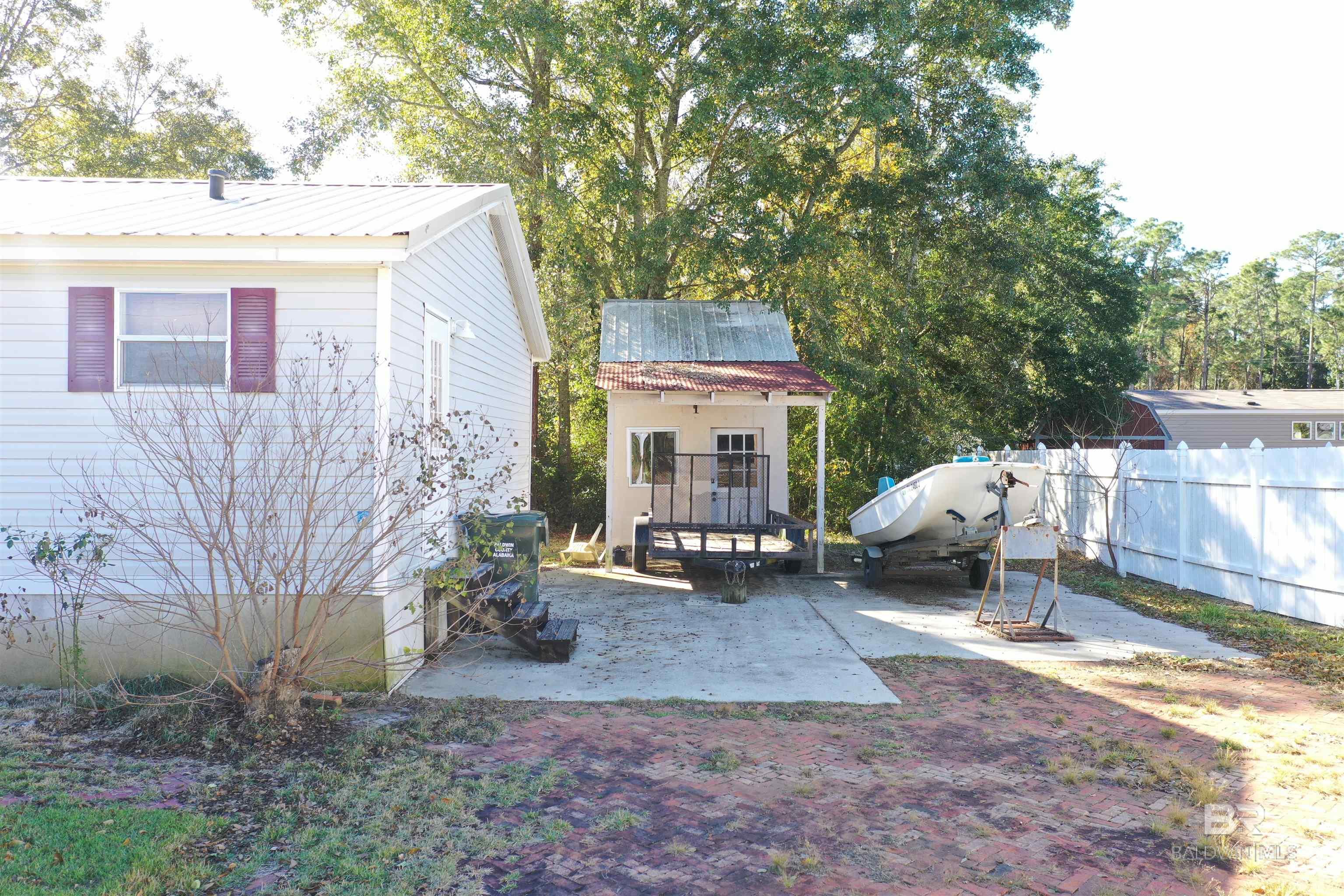 Homes for sale in Lillian, AL | 1377 Caney Loop, Lillian, AL 36549 | MLS# 389224