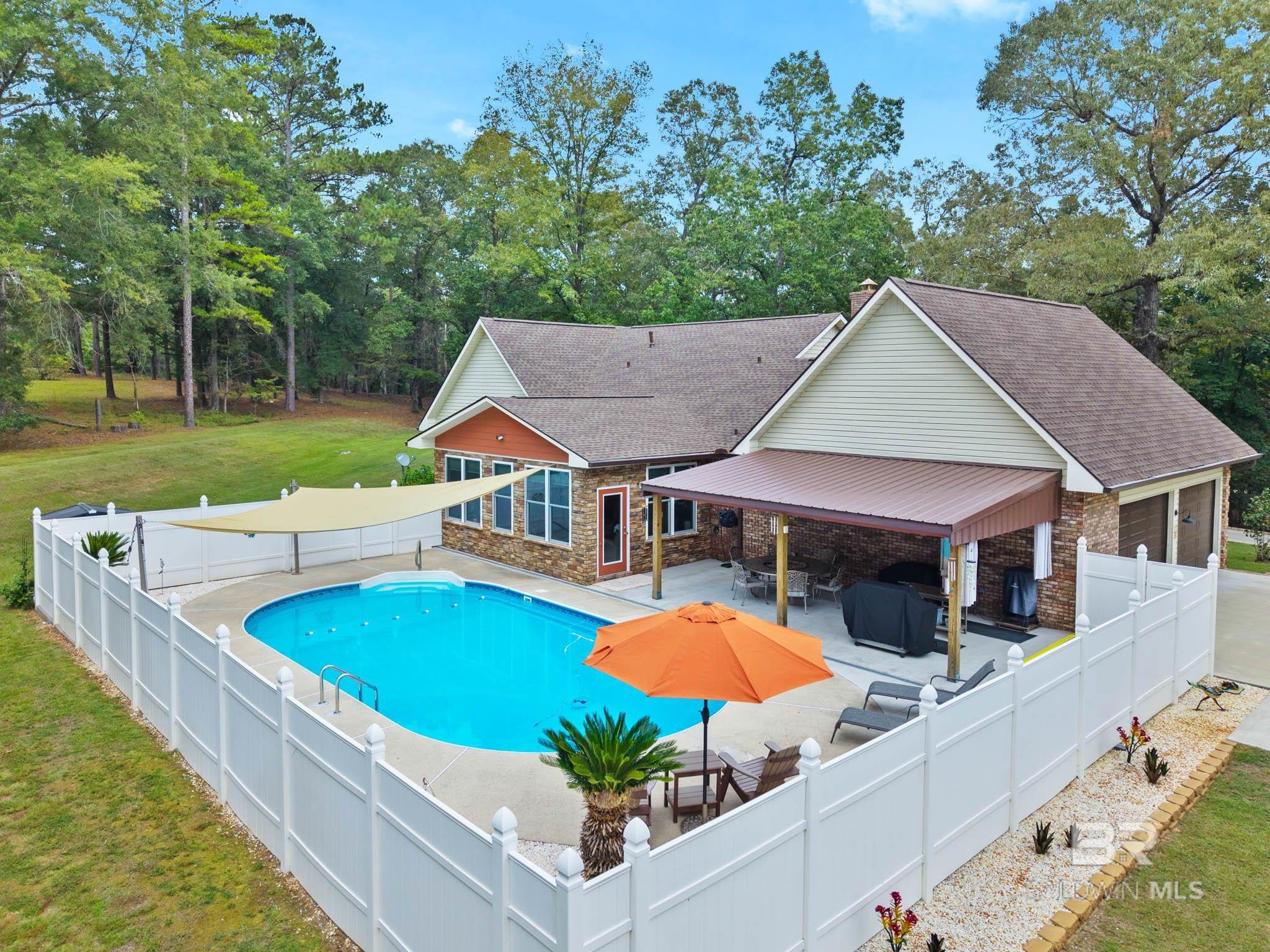 Homes for sale in Monroeville, AL | 560 Veterans Avenue, Monroeville, AL 36460 | MLS# 389313