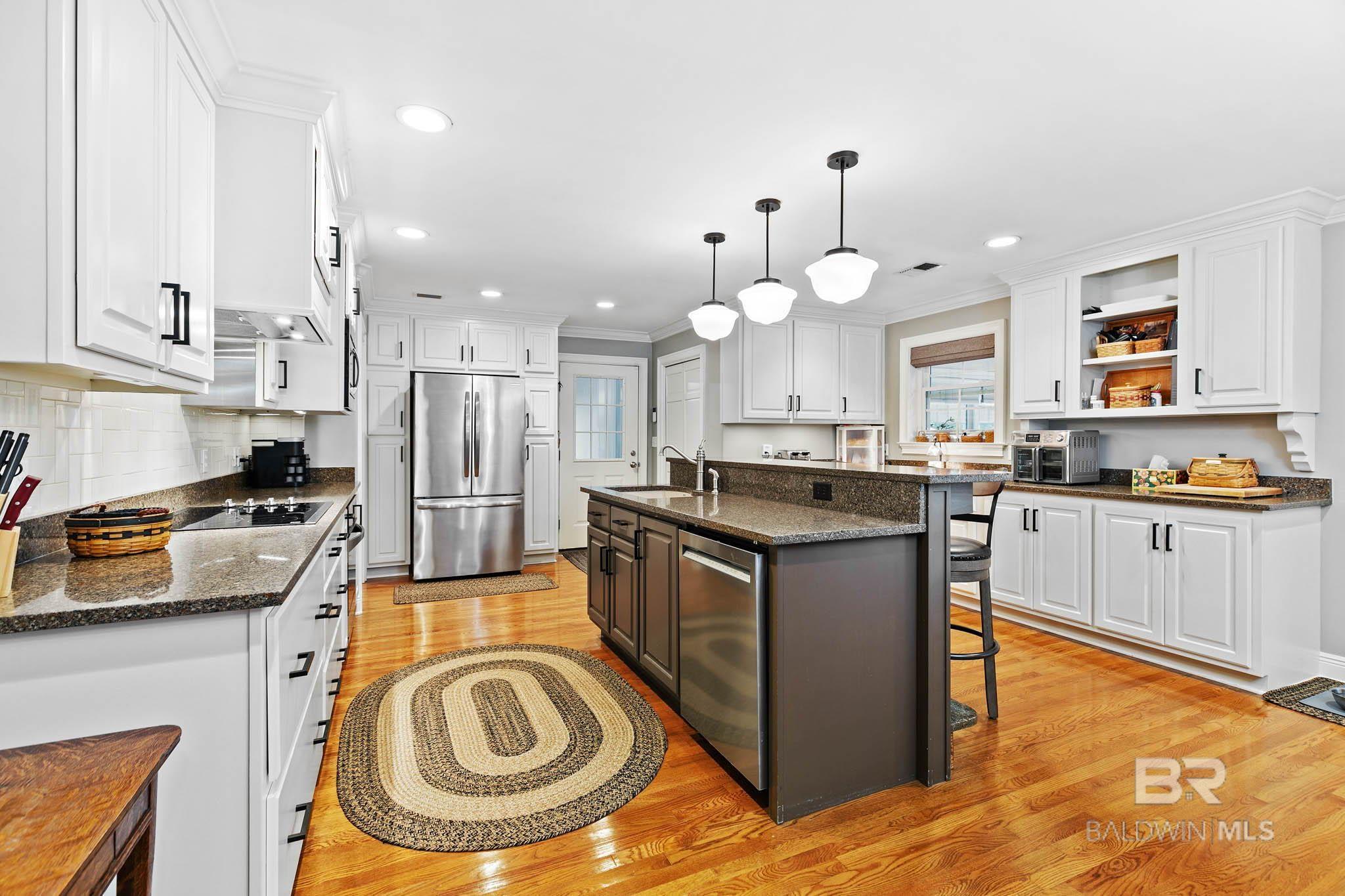 Homes for sale in Monroeville, AL | 560 Veterans Avenue, Monroeville, AL 36460 | MLS# 389313