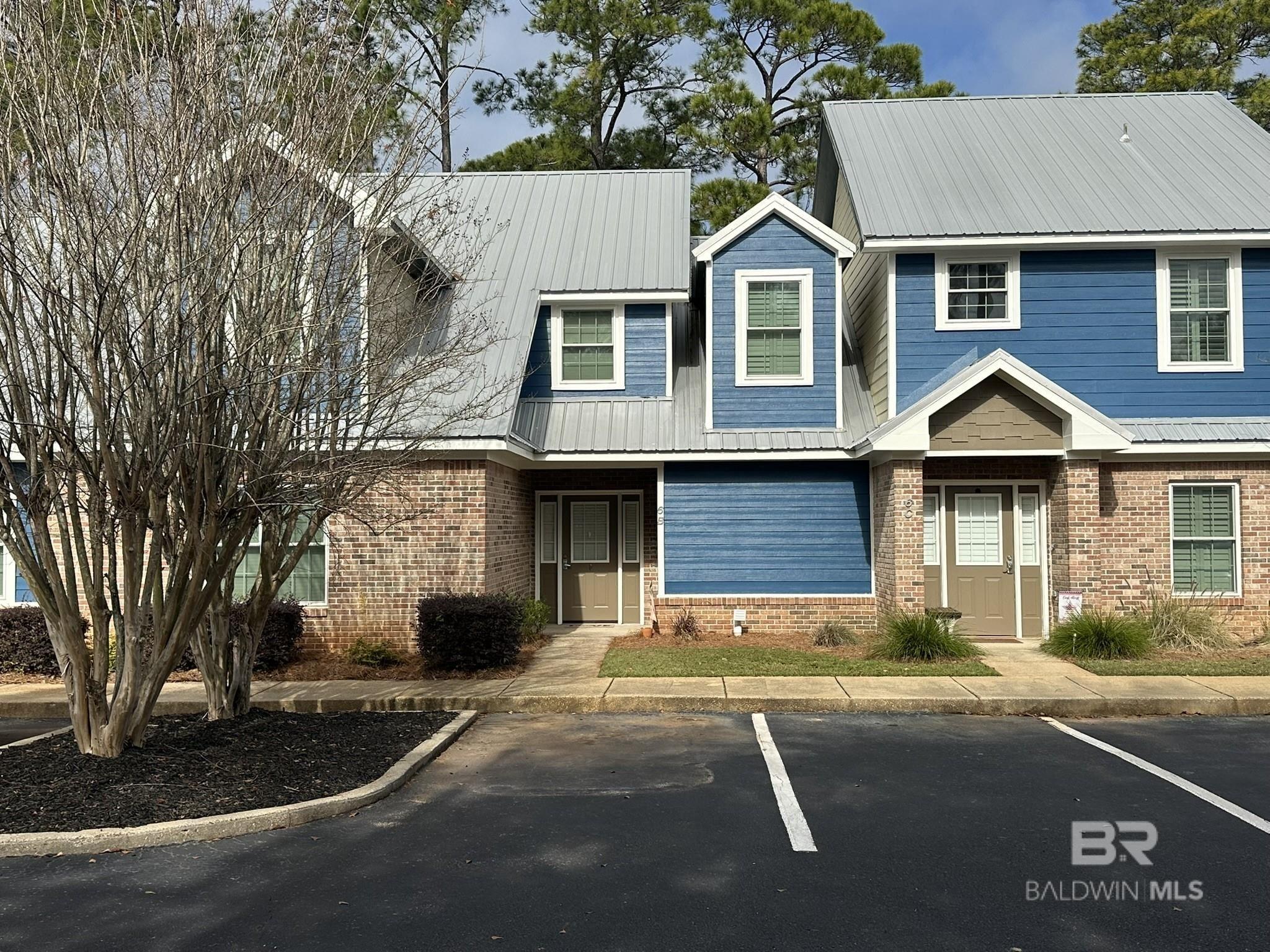 444 Clubhouse Drive #6B