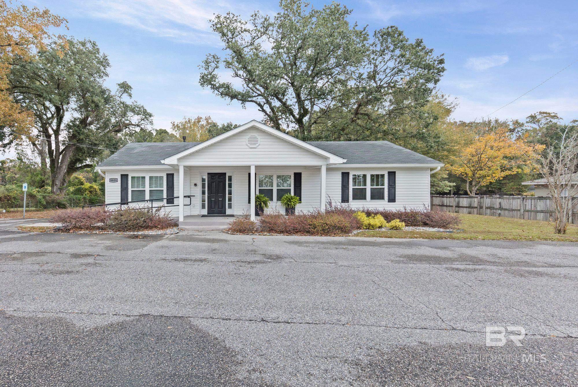 6606 Old Shell Road