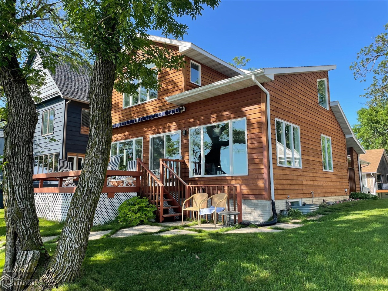 Schoneman, REALTORS® Garner, IA