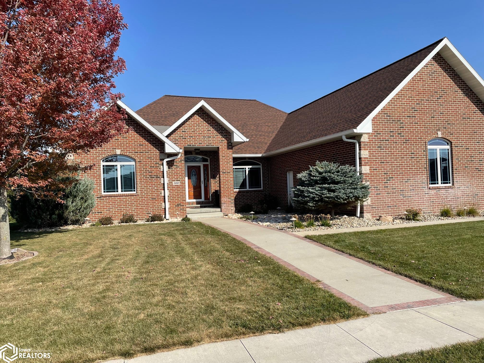Schoneman, REALTORS® Garner, IA