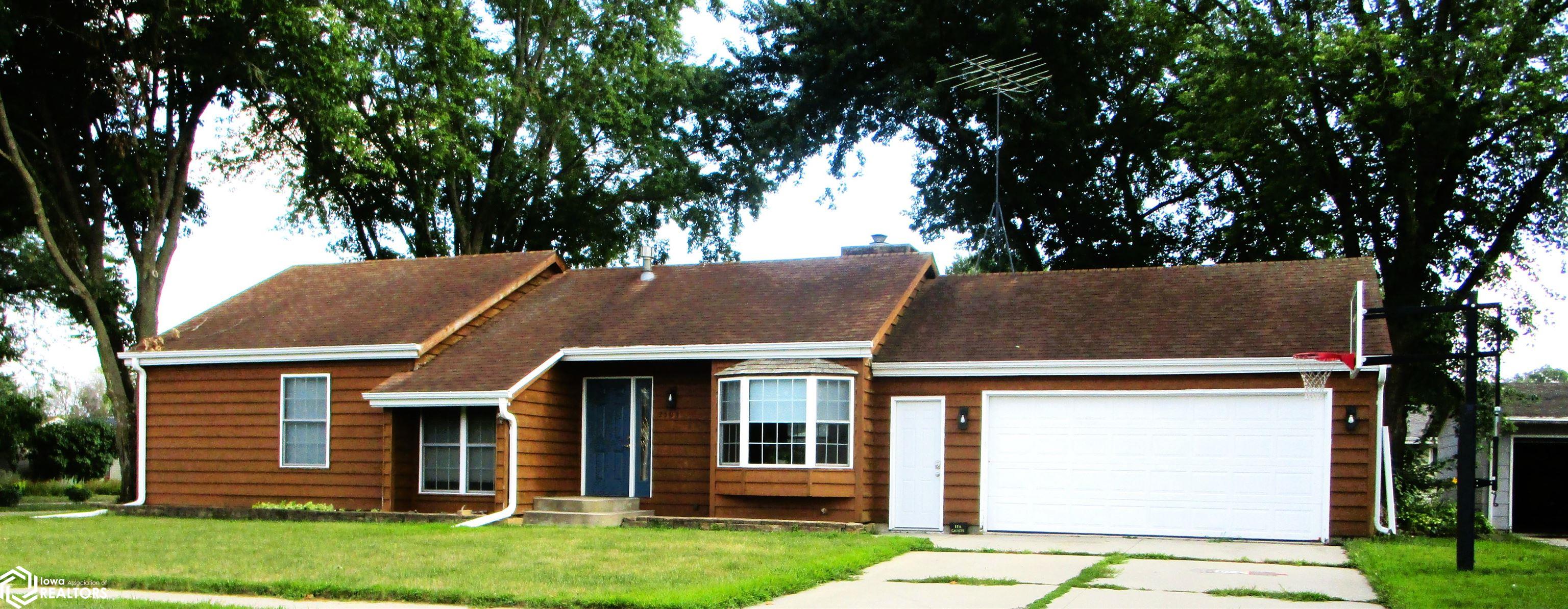 Listing Tile Photo