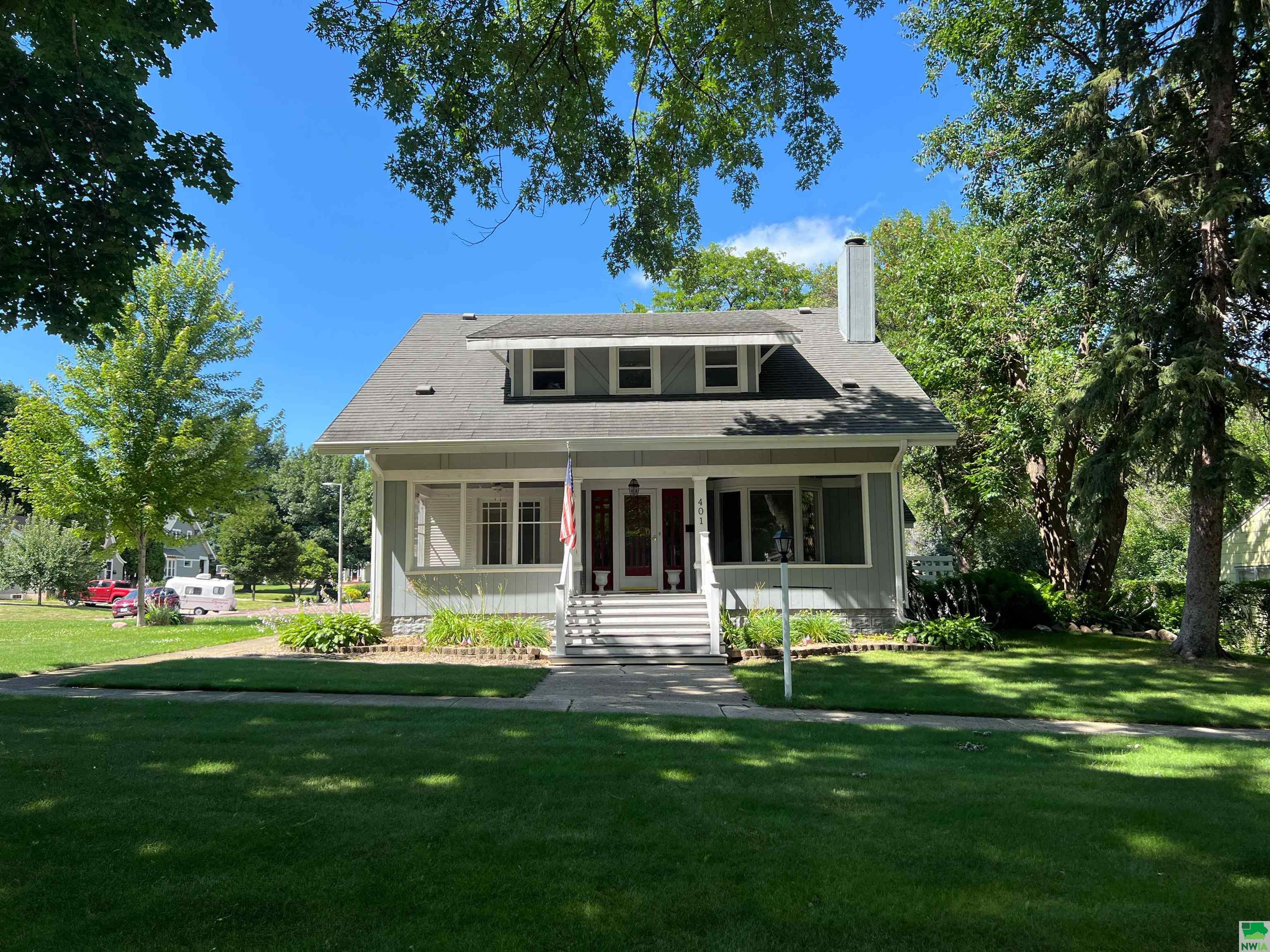 401 2nd St NE						  						 , Orange City						 , IA						  51041						  