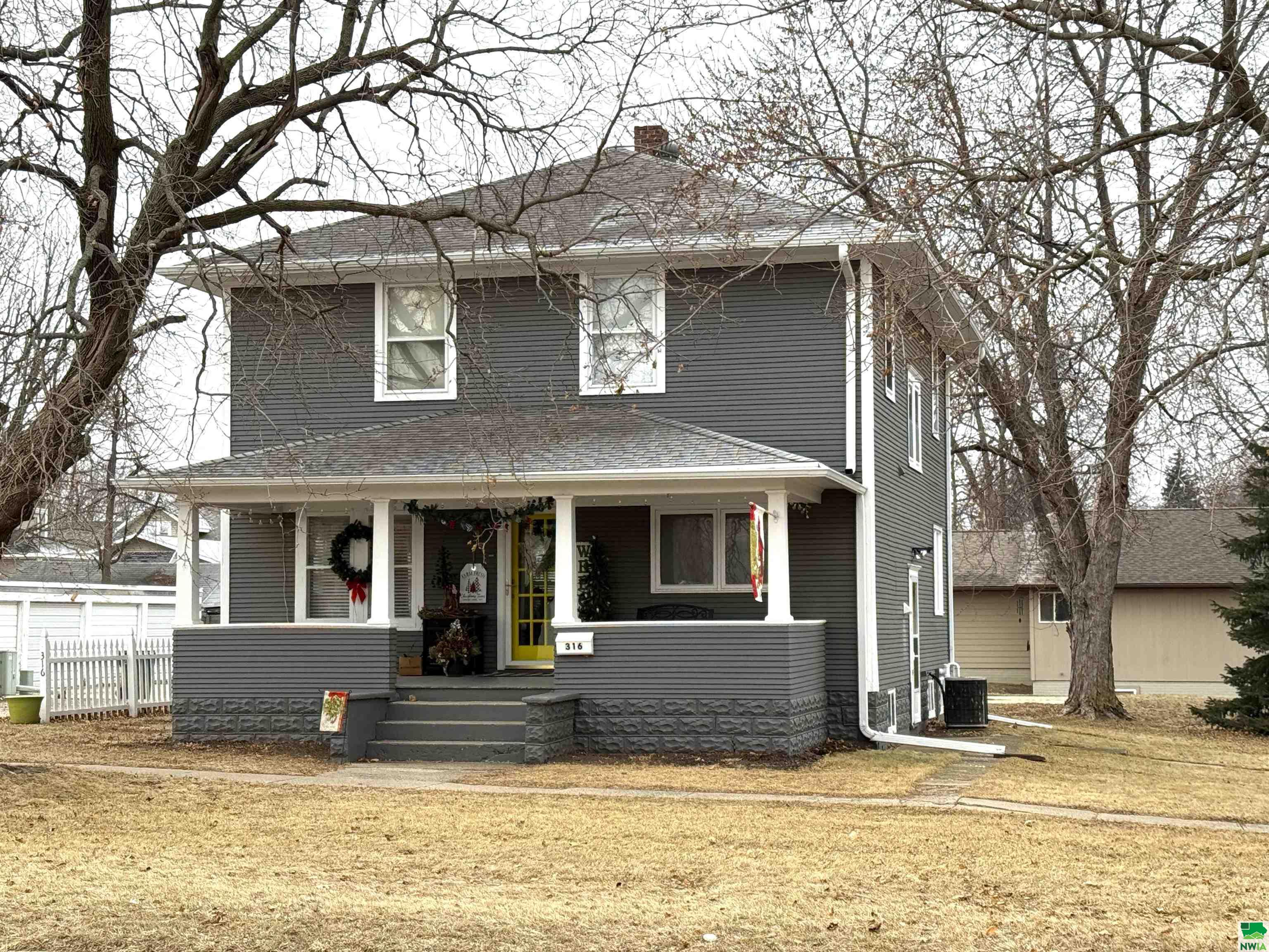 316 ARIZONA AVE NW						  						 , Orange City						 , IA						  51041						  
