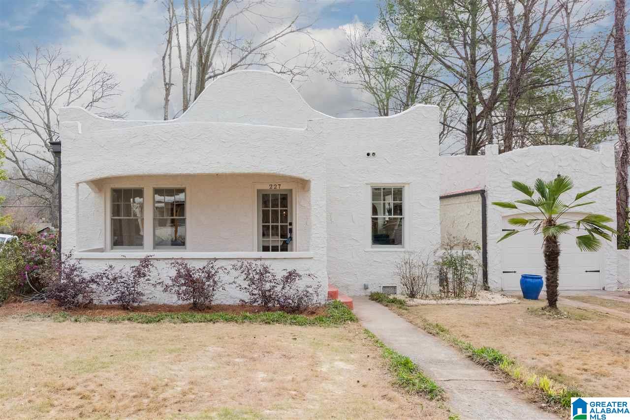 227 Oglesby Avenue