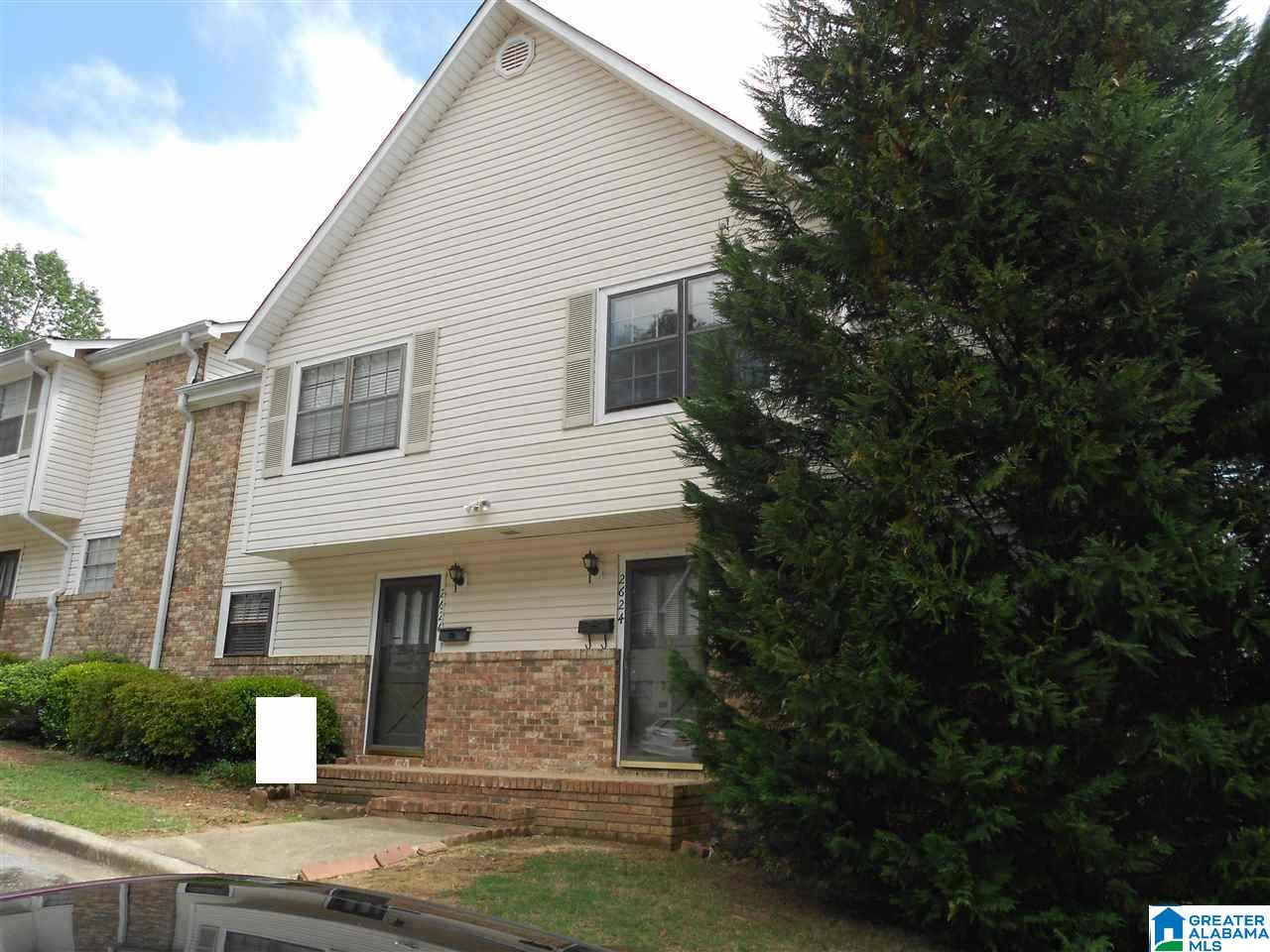 2624 Southbury Cir