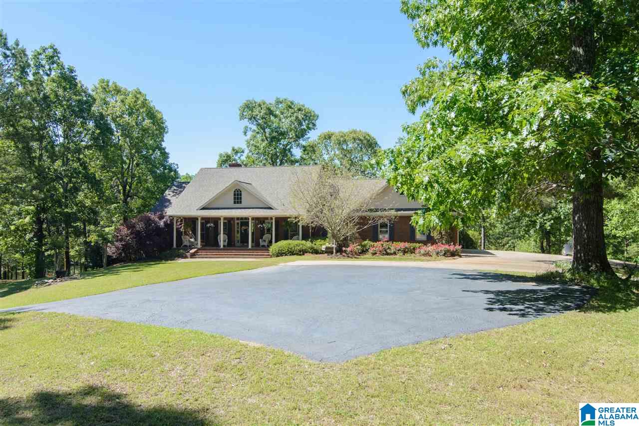 343 Creekside Dr