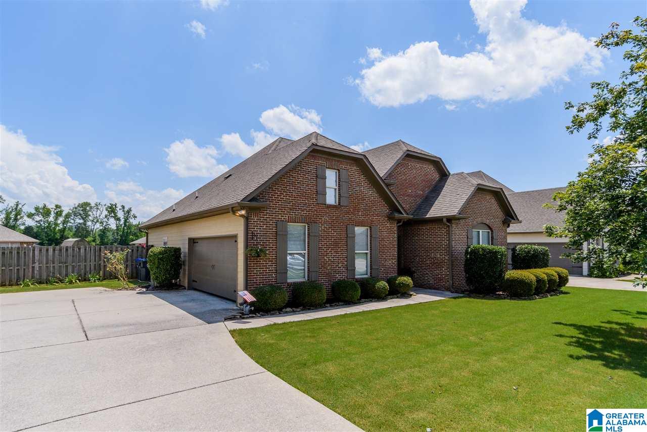 812 Barkley Dr