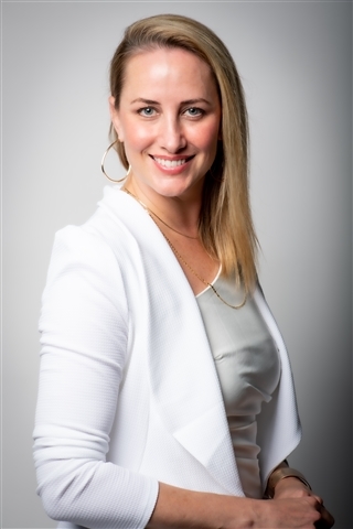 Profile picture of Anna Ready