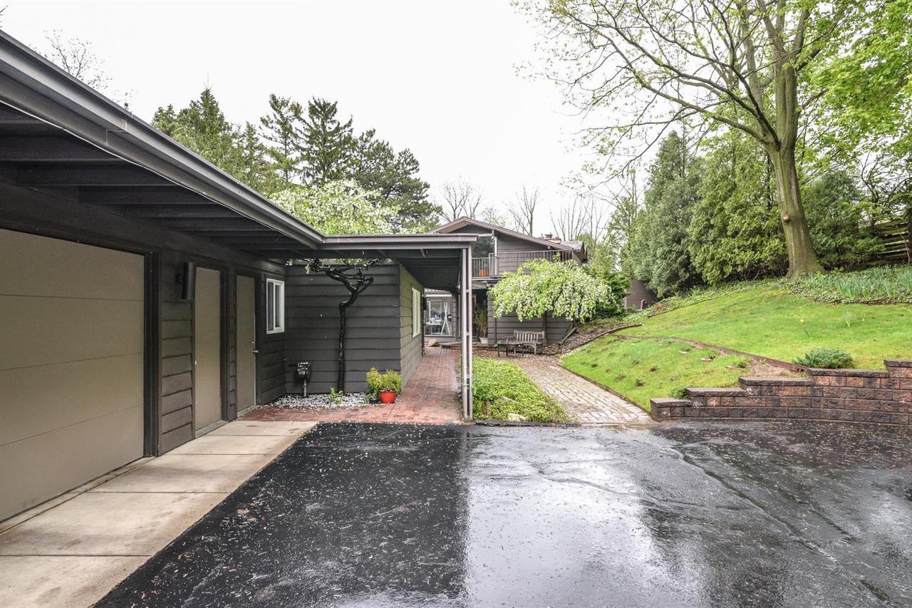 1421 ARLINGTON BLVD, ANN ARBOR, MI 48104 - LUCYHAM.COM