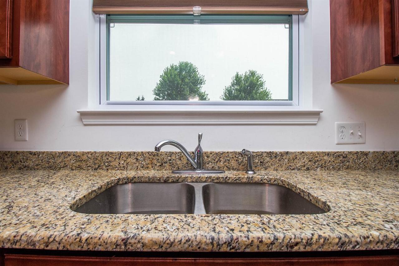 47616 Hidden Meadows Dr Macomb Mi 48044 Lucyham Com