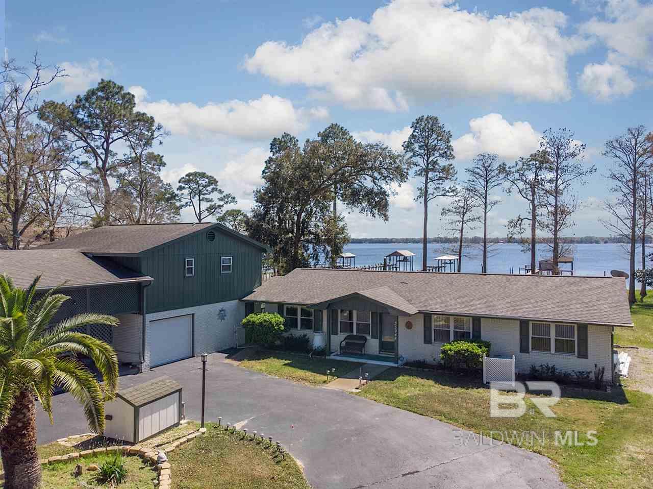 Elberta and Lillian Waterfront Homes for Sale