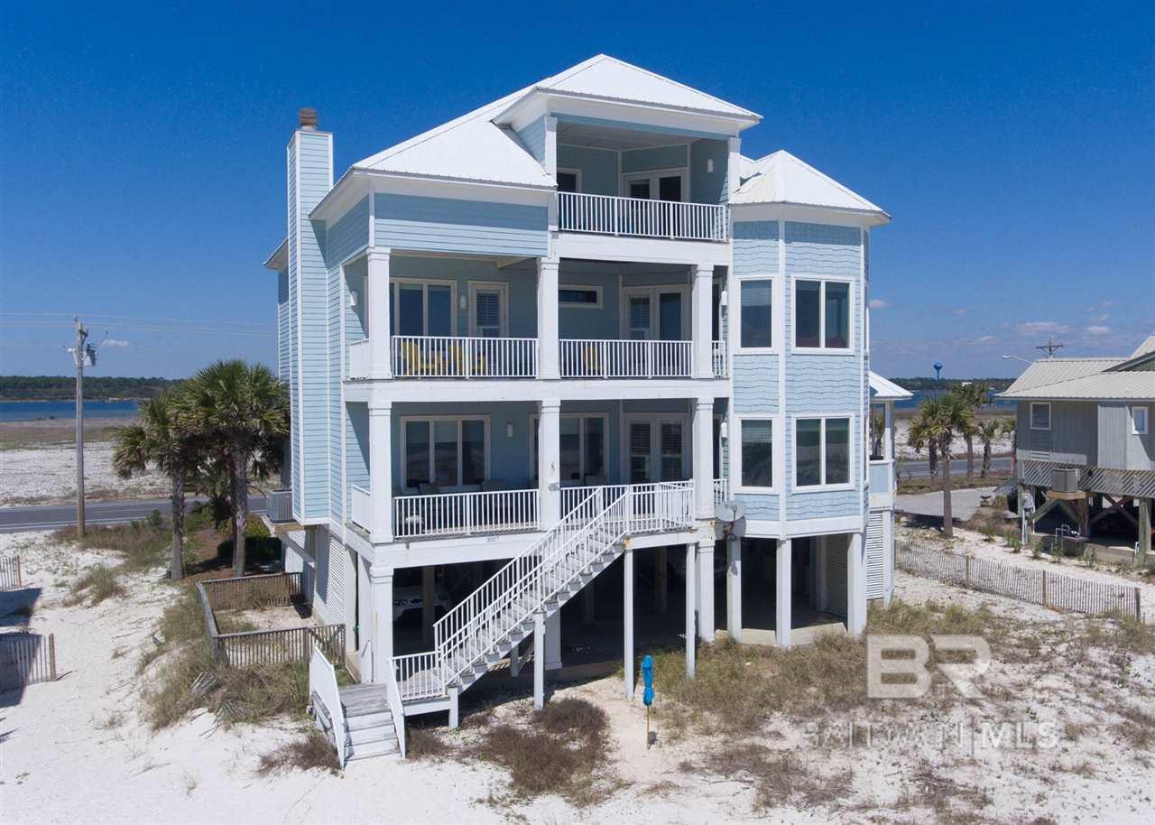 Waterfront Homes for Sale in Gulf Shores