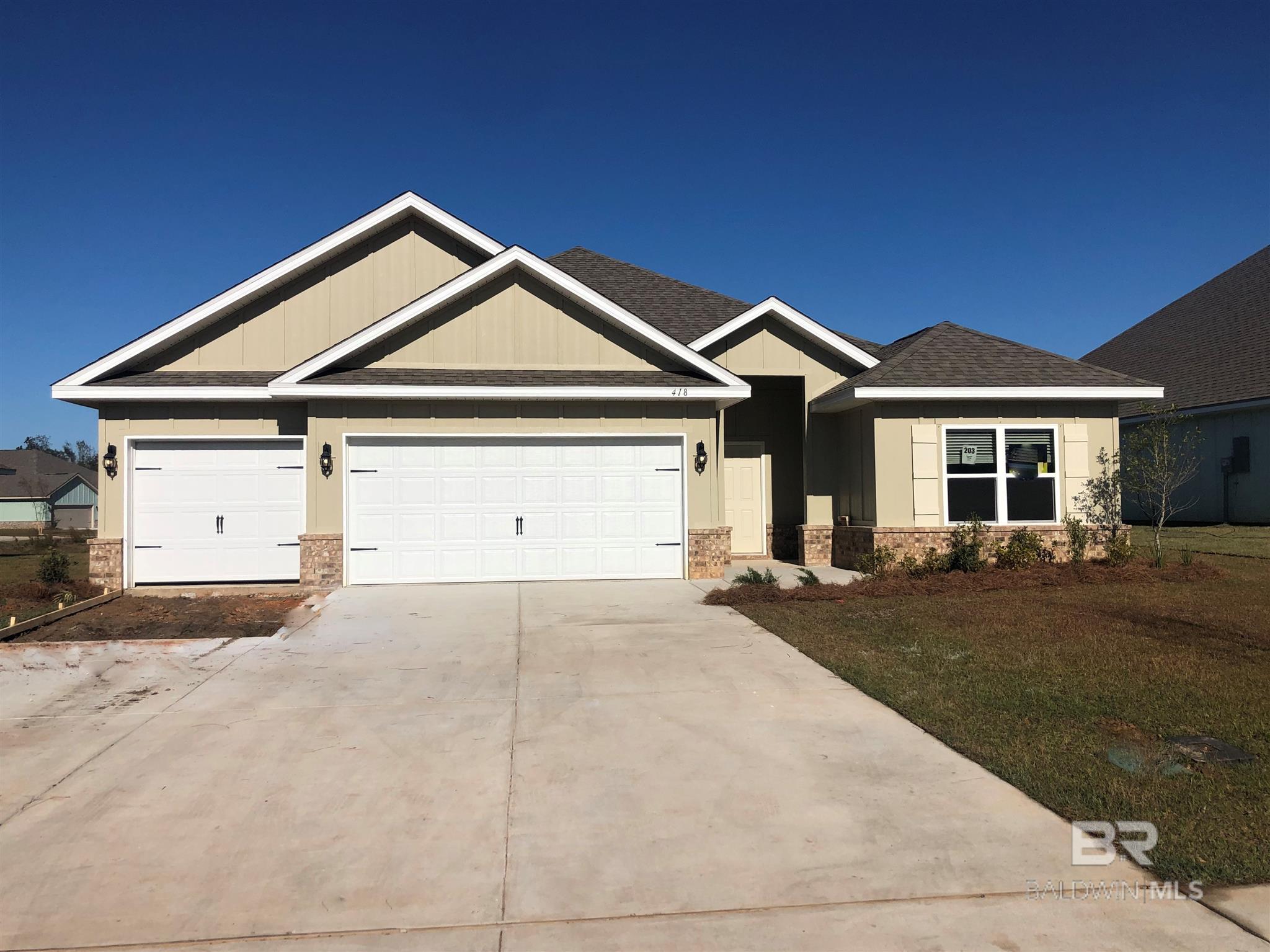 Aventura Homes for sale in Gulf Shores