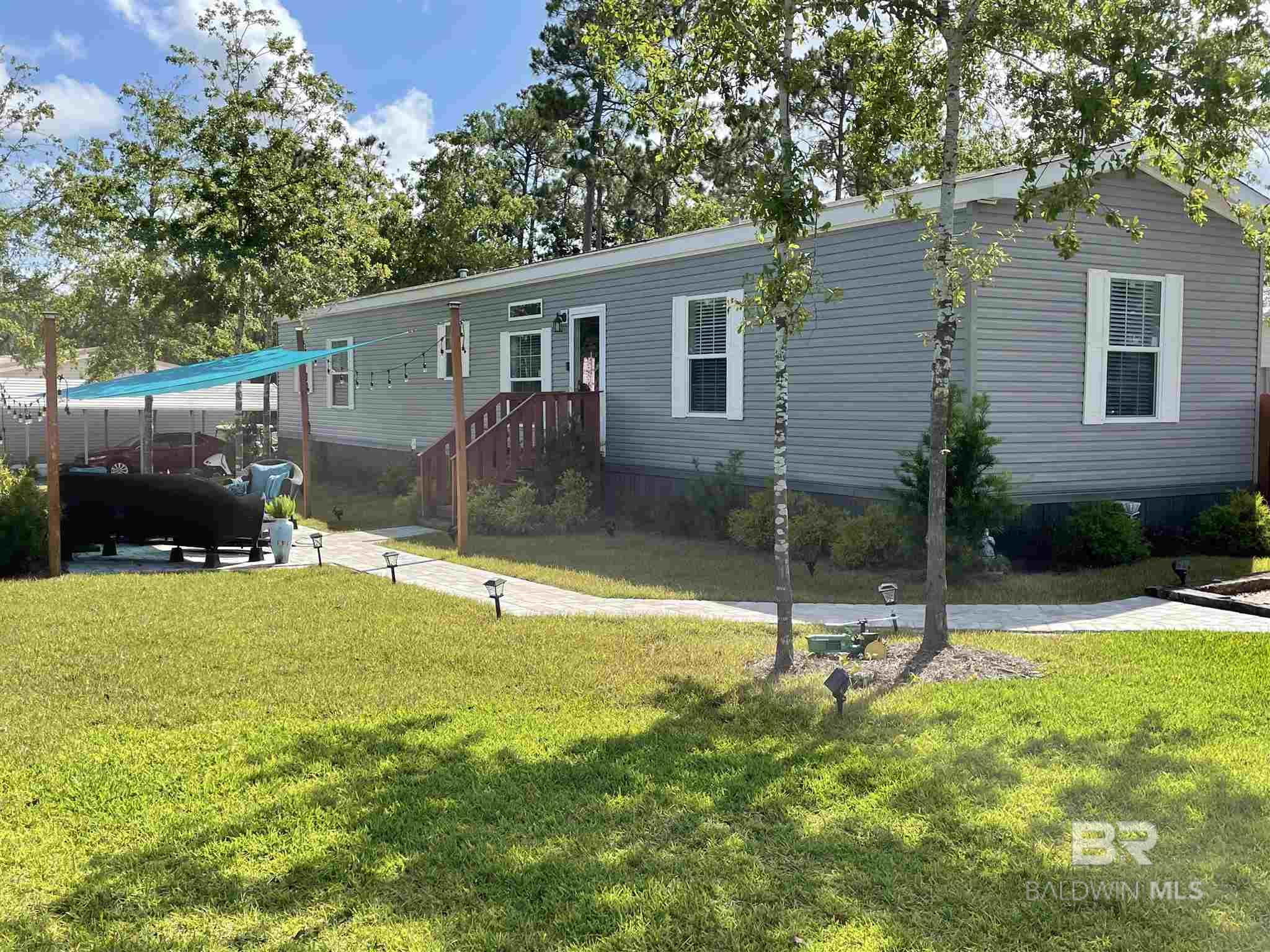 Aqxzillow Lillian Al 17 - r708e5t