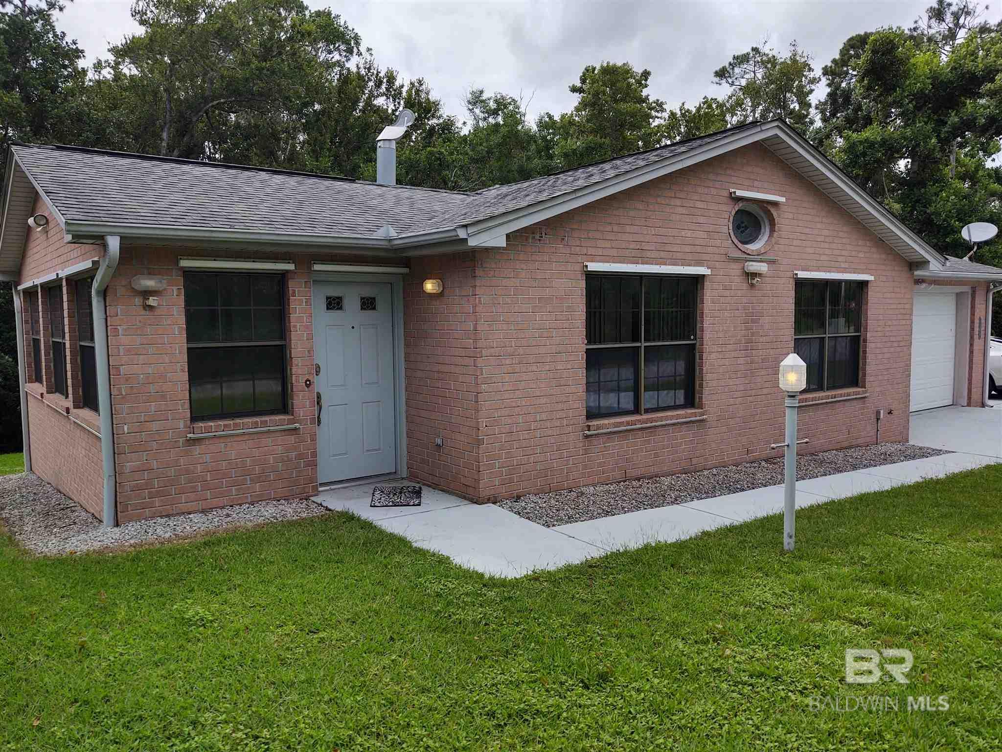 Aqxzillow Lillian Al 17 - 5oa1um8