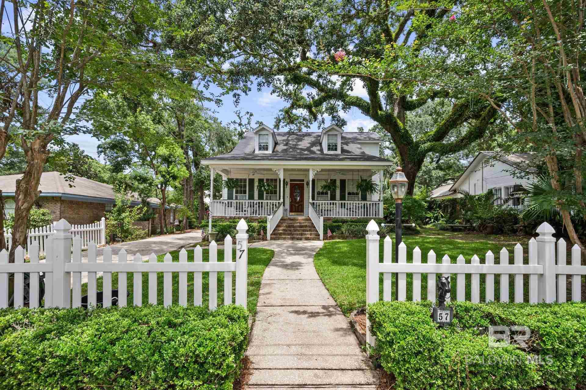 homes-for-sale-in-downtown-fairhope-al-urban-property