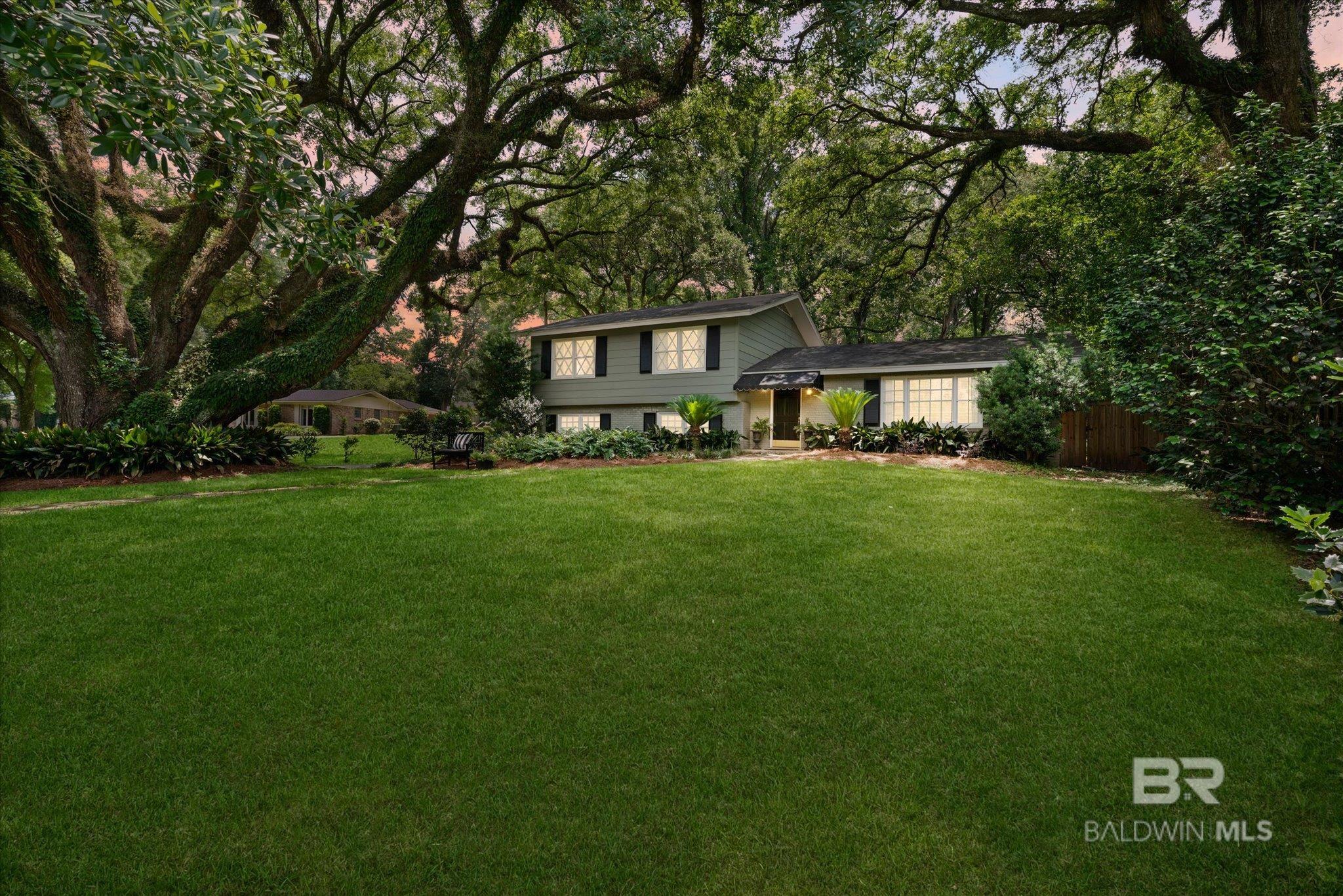 5317Old Shell Road Mobile, AL |  Photo