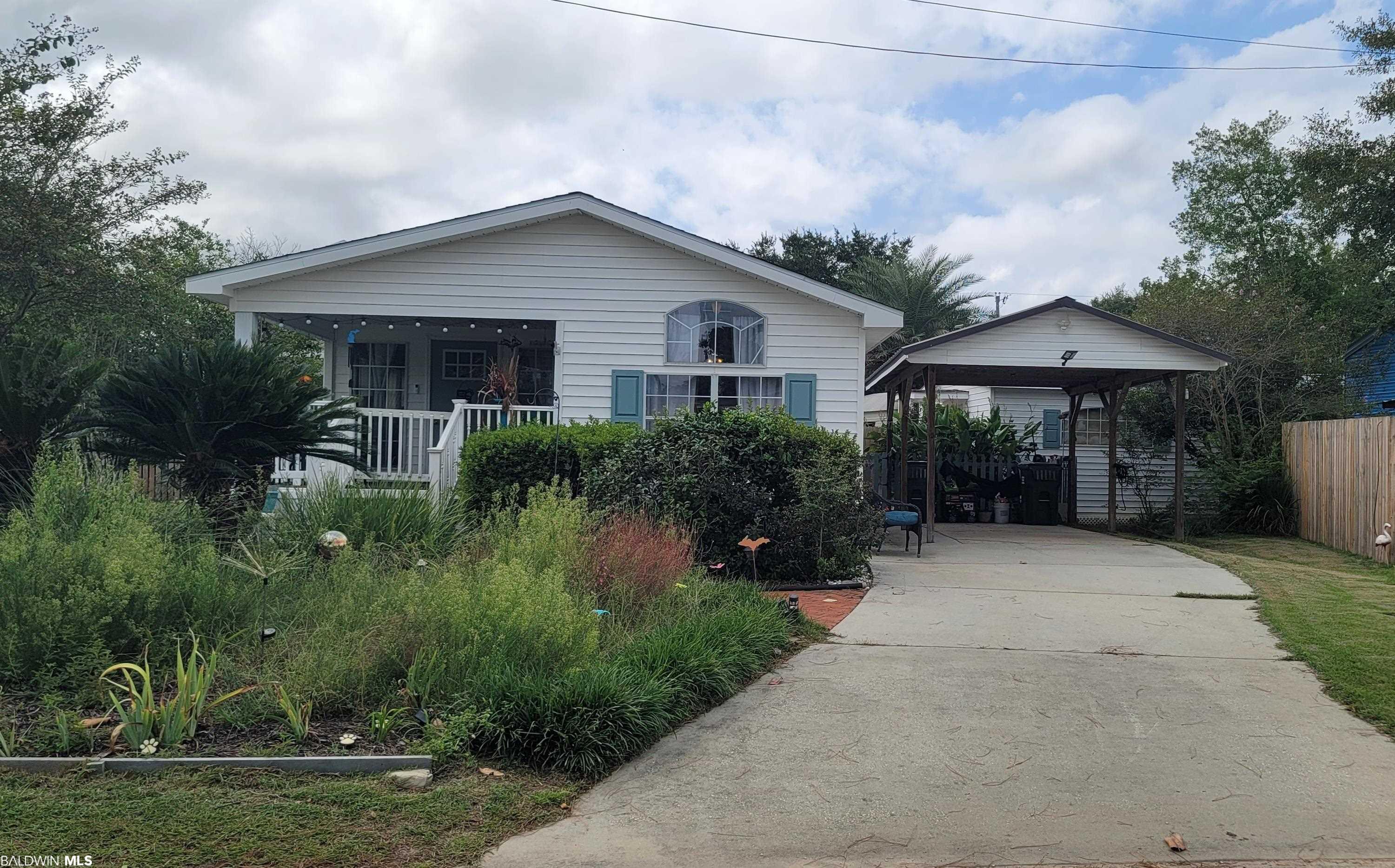 74Buena Vista Drive Lillian, AL |  Photo