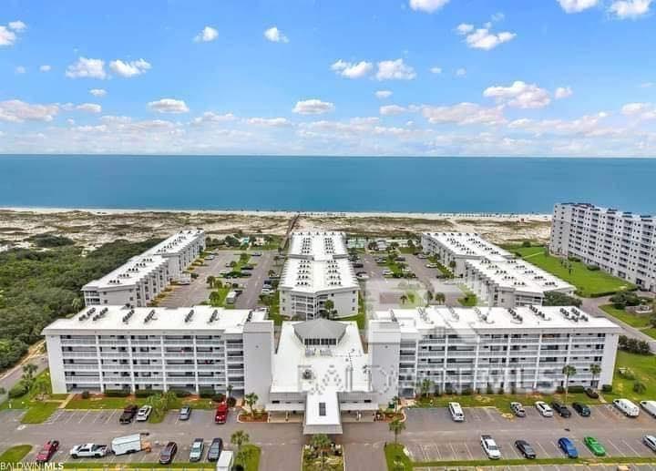 Gulf Shores Condos from $300,000 to $400,000