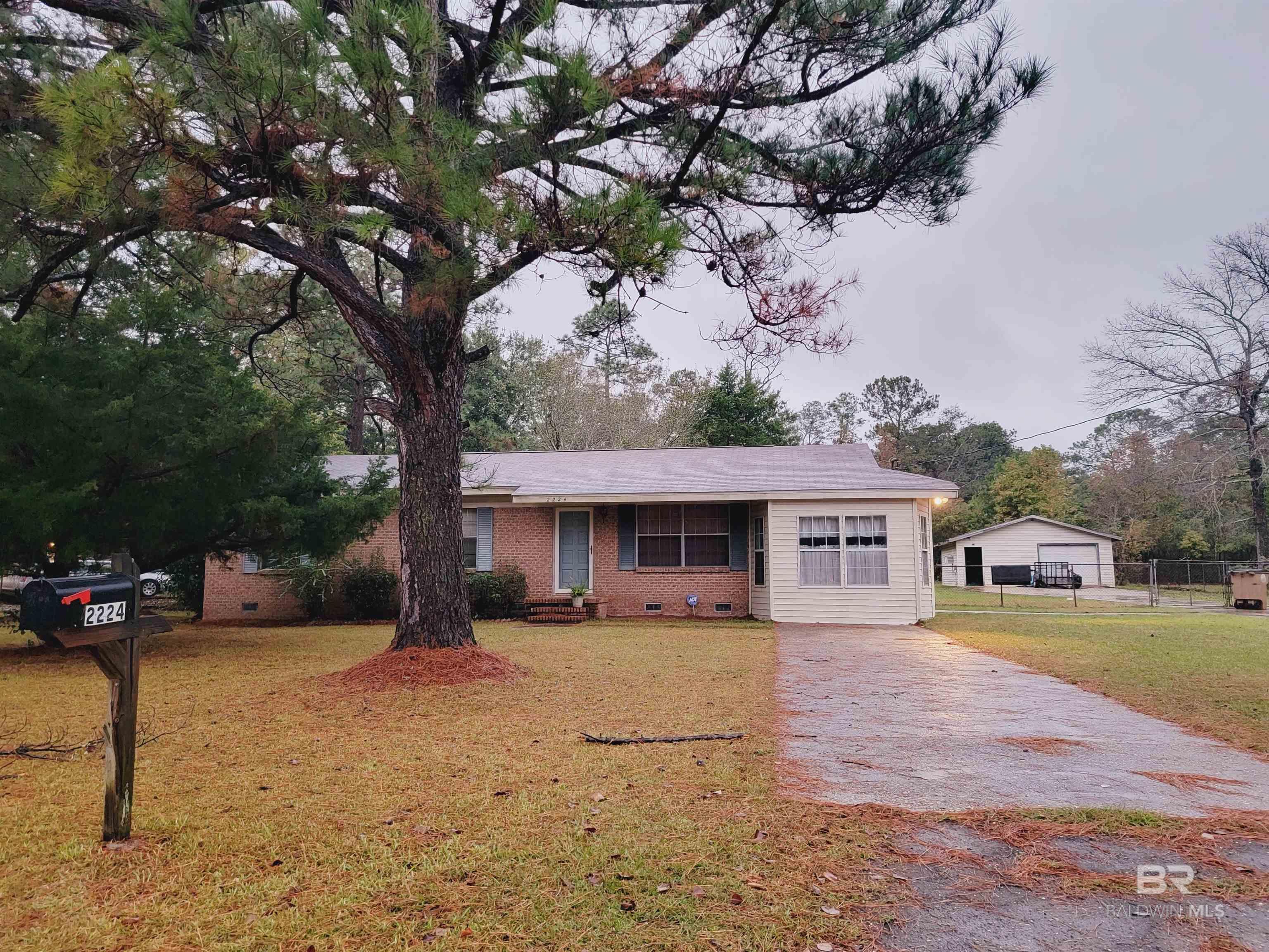 2224 WEAVER ROAD, Mobile, AL 366053952 Baldwin REALTORS®