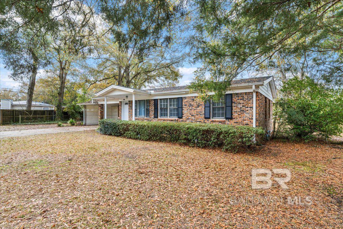 107 ROBBIE LANE, Saraland, AL 36571 Baldwin REALTORS®