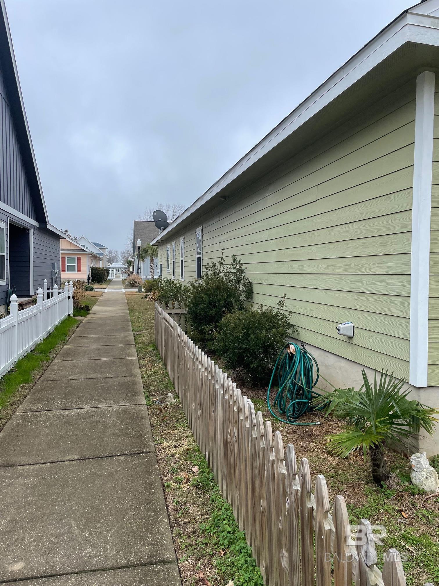 1219 Lavender Lane