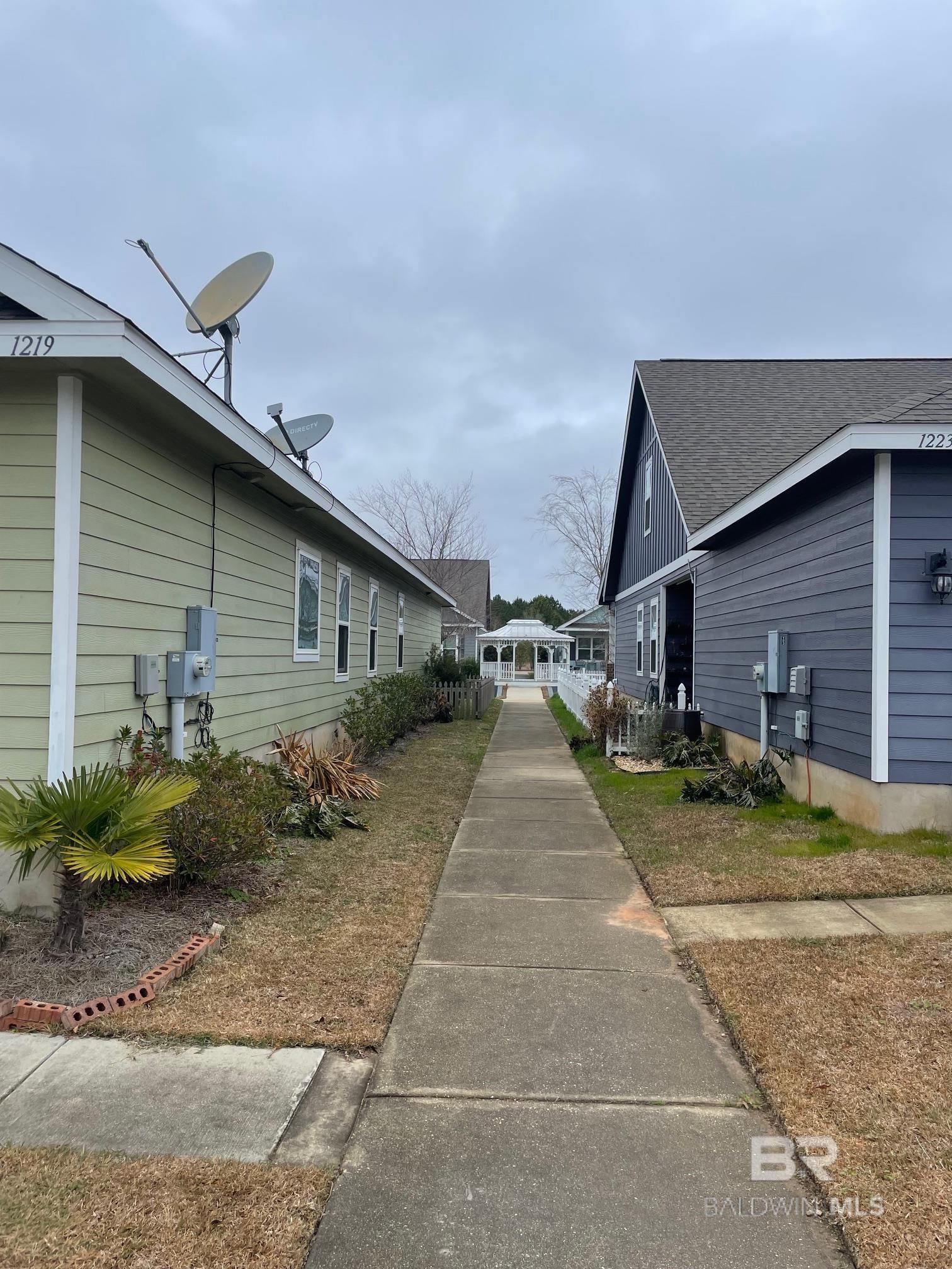 1219 Lavender Lane