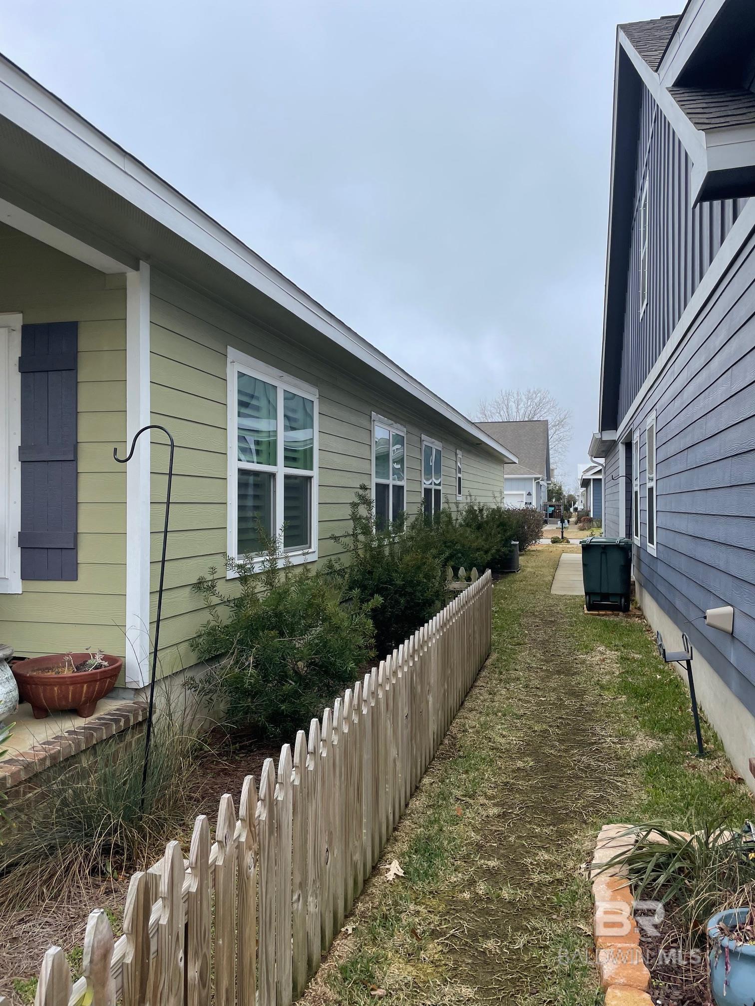 1219 Lavender Lane