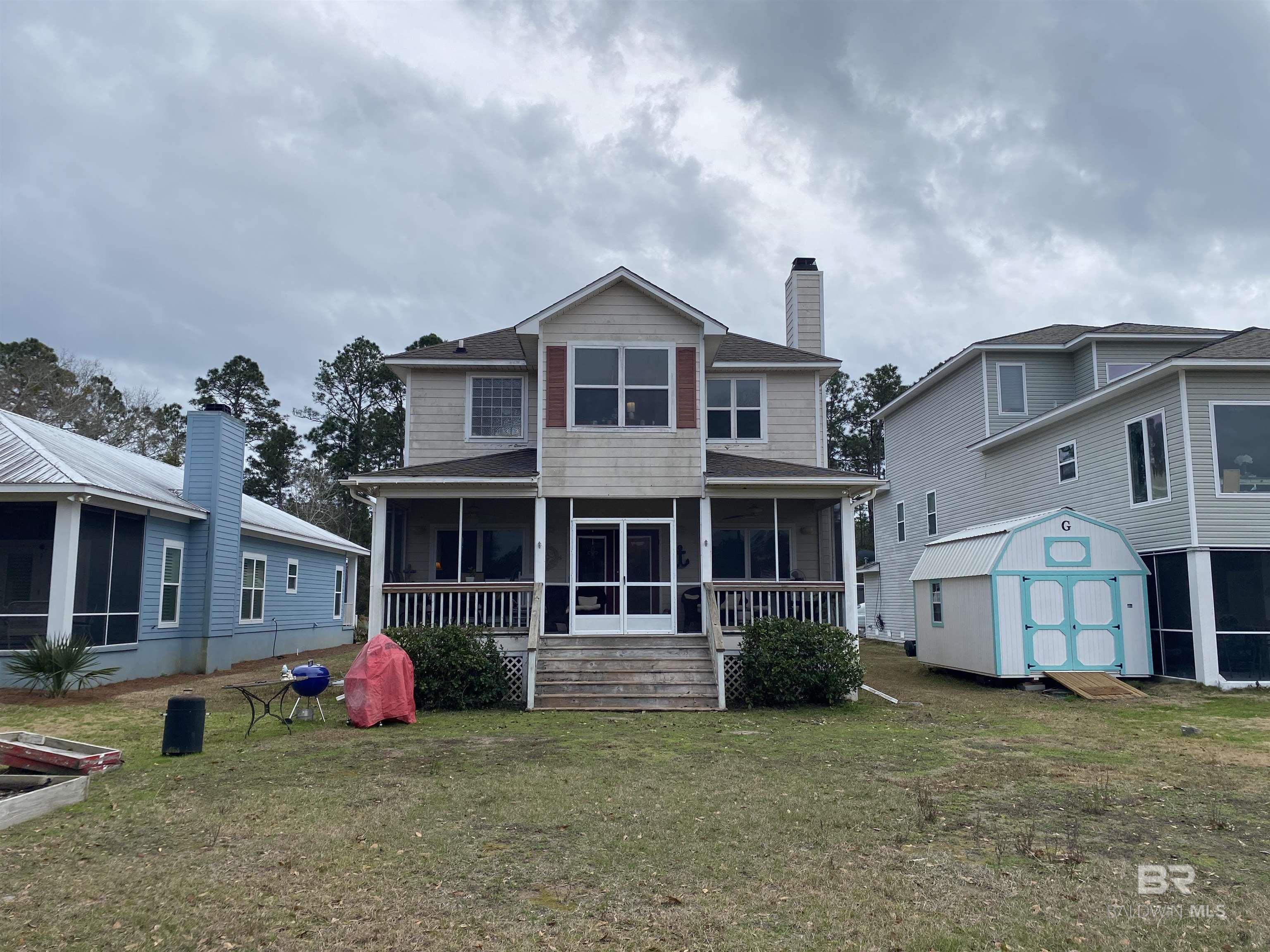 640 W Canal Drive