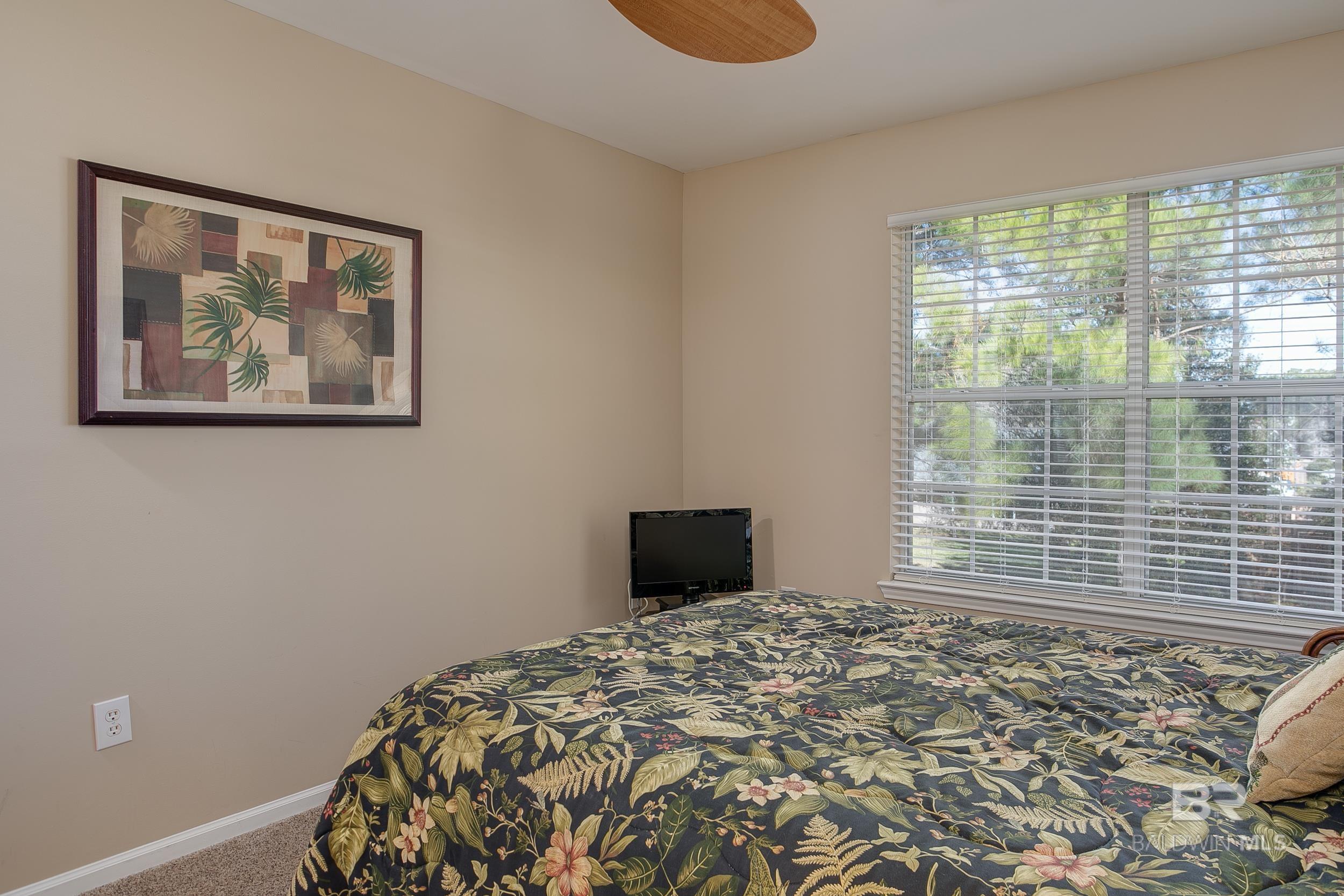 1517 Regency Road 33