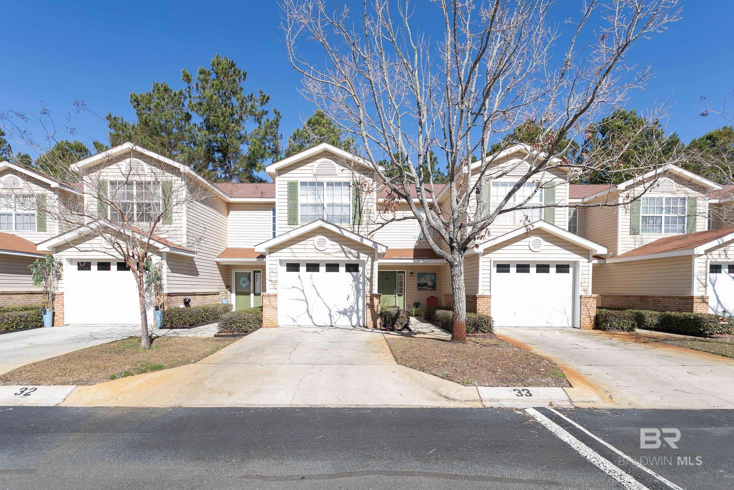 1517 Regency Road 33