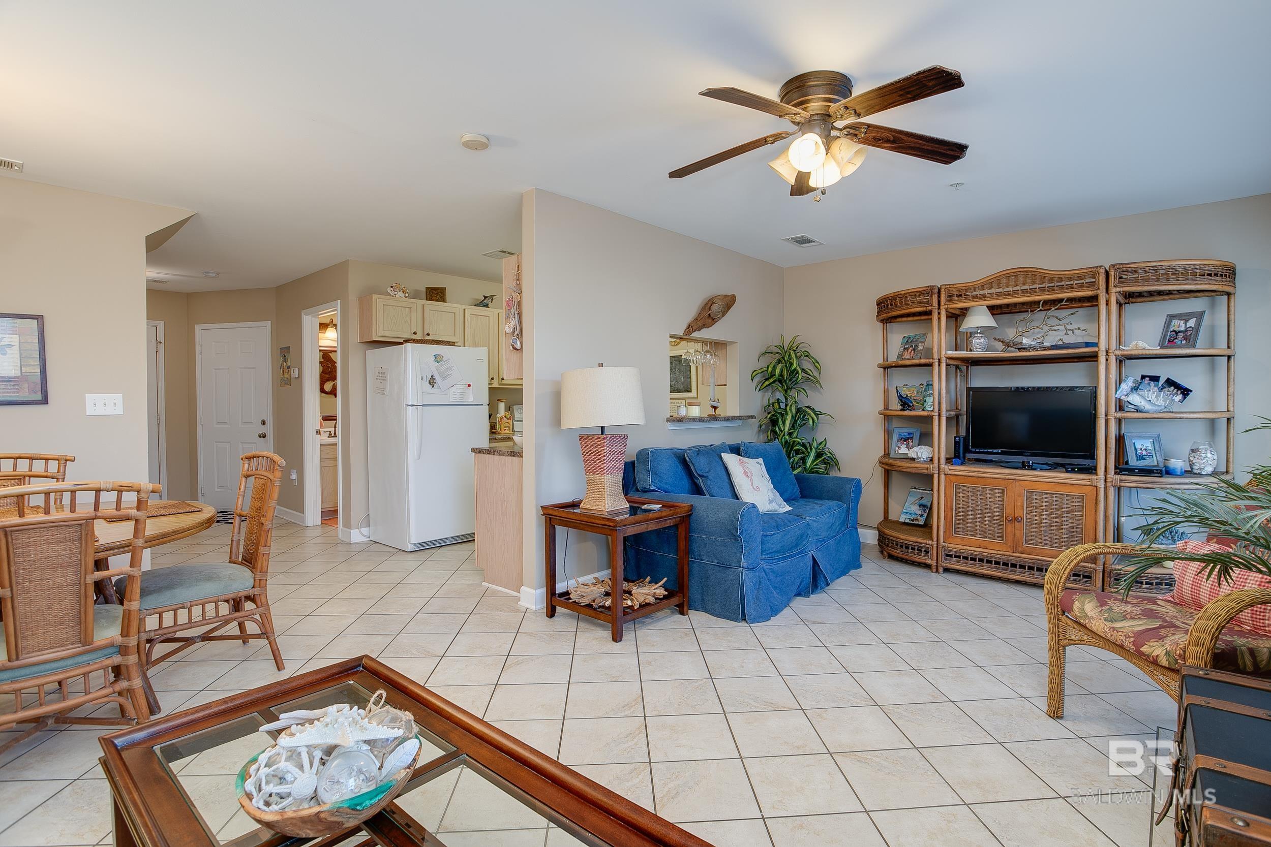 1517 Regency Road 33